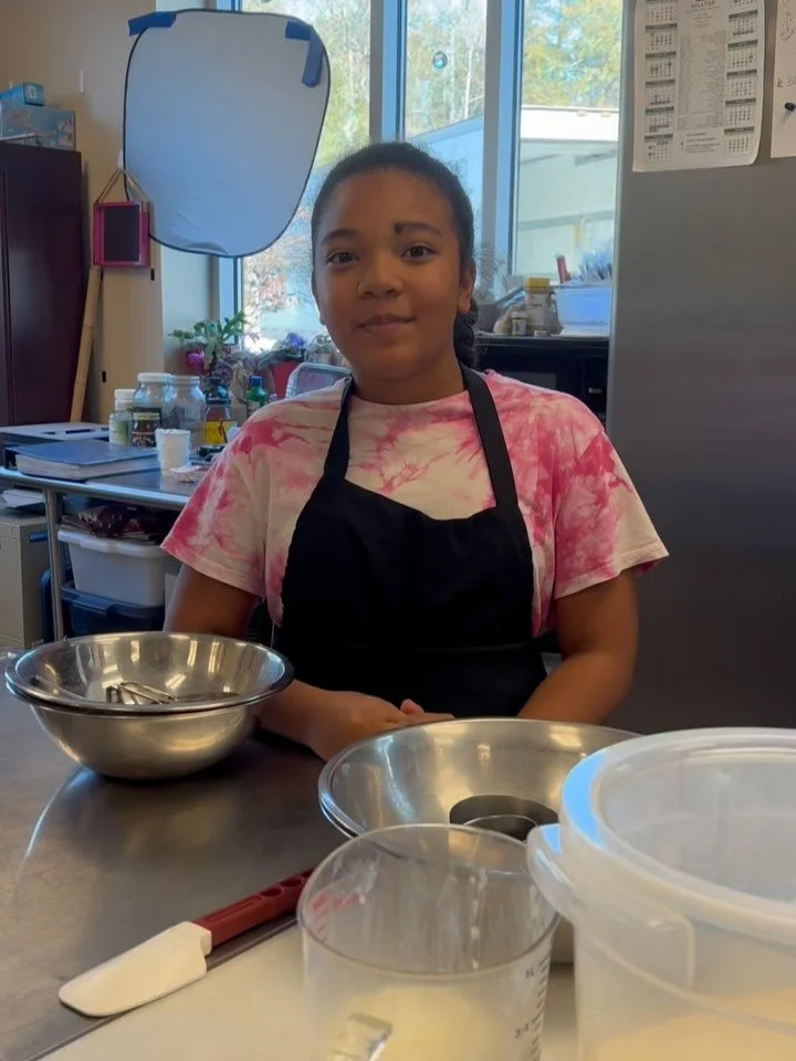 We love Hilltop Montessori School!

Getting to see how they use our products was so much fun and Sandy, Gus, and Franny definitely knew their way around a kitchen! 

We are so thankful @hilltopmontessori welcomed us into their kitchen! What a great w