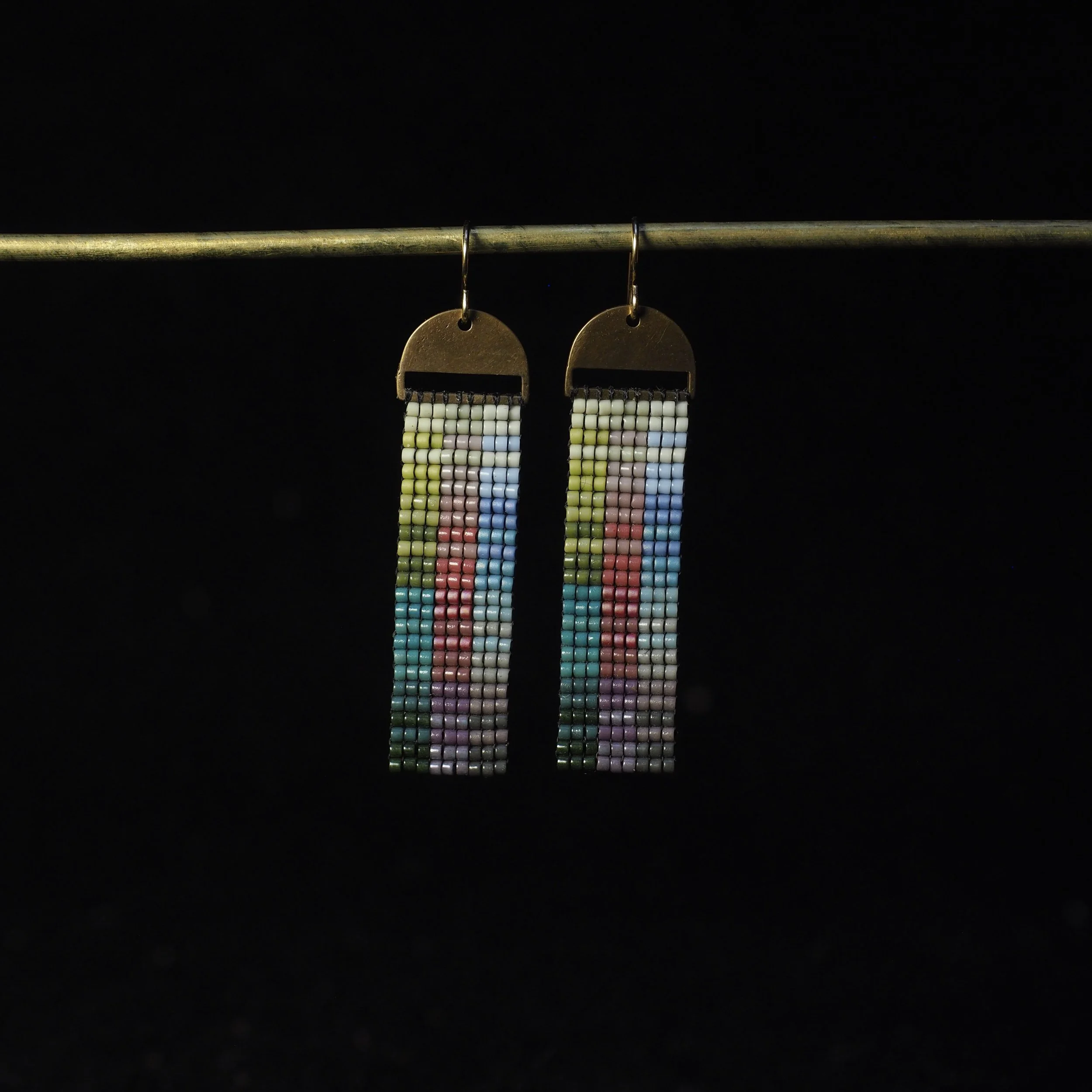 Beaded Tapestry Bauhaus-Inspired Graduated Fields — Pharis