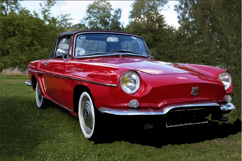 1962-modellen fik tilnavnet "S". Gællerne er borte, og motor, undervogn og teknik er hentet fra den nye R8.