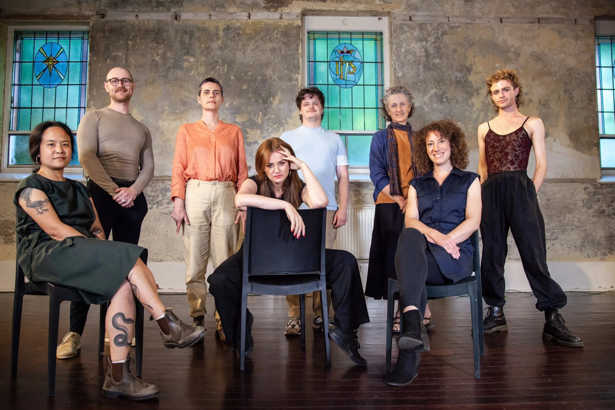 Waves. (Carlton, AUST.)