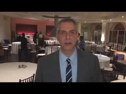 Westside Regional Center Reviews Corporate Entertainer, Lou Serrano