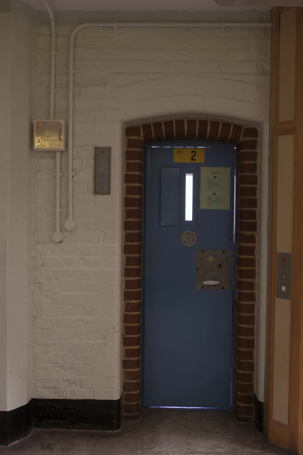 inside_@willamlot005.jpg