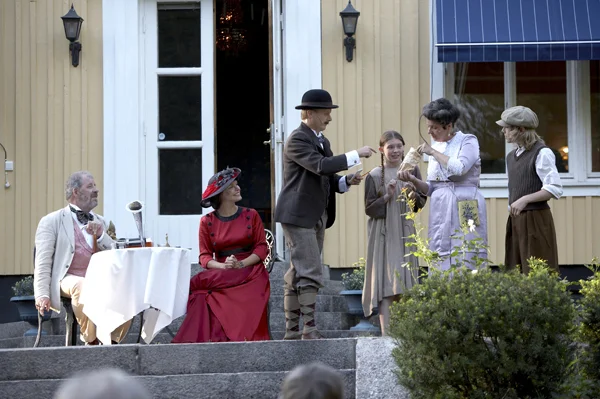 KvinnornaVillaVik24.jpg