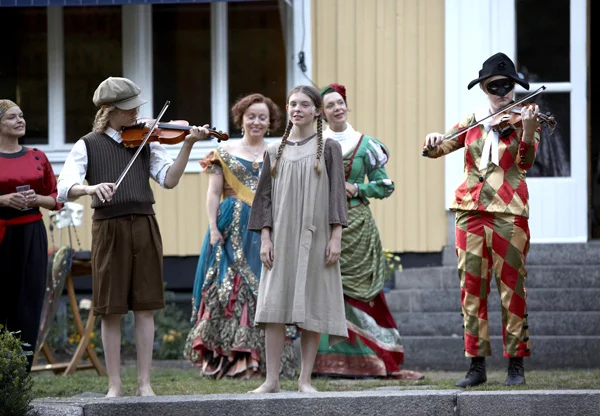 KvinnornaVillaVik44.jpg