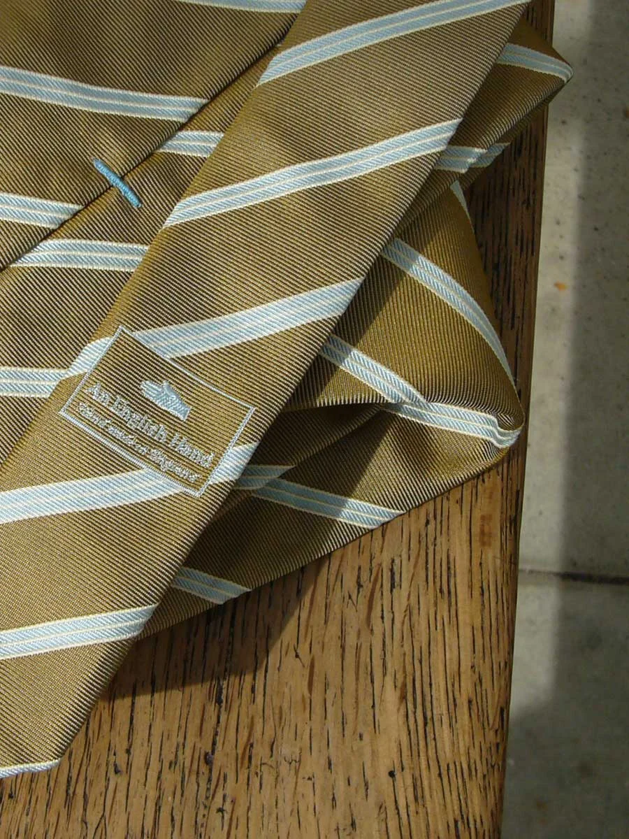 Stripe-palegold-logo.jpg