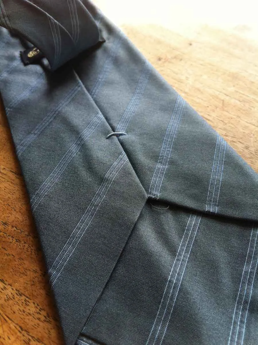 Stripe-summer-cobalt-close.jpg