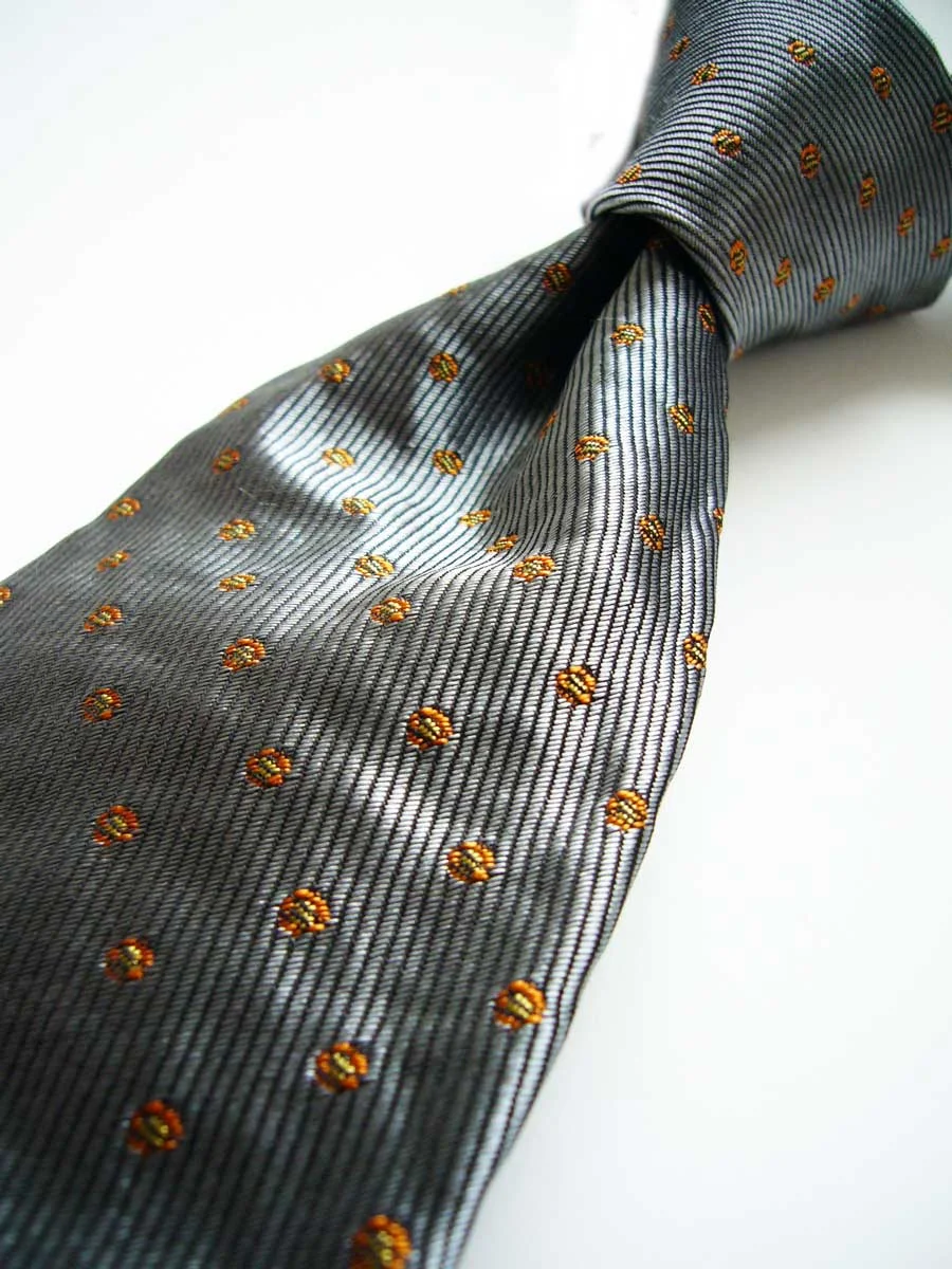 Spot-steelorange-knot.jpg