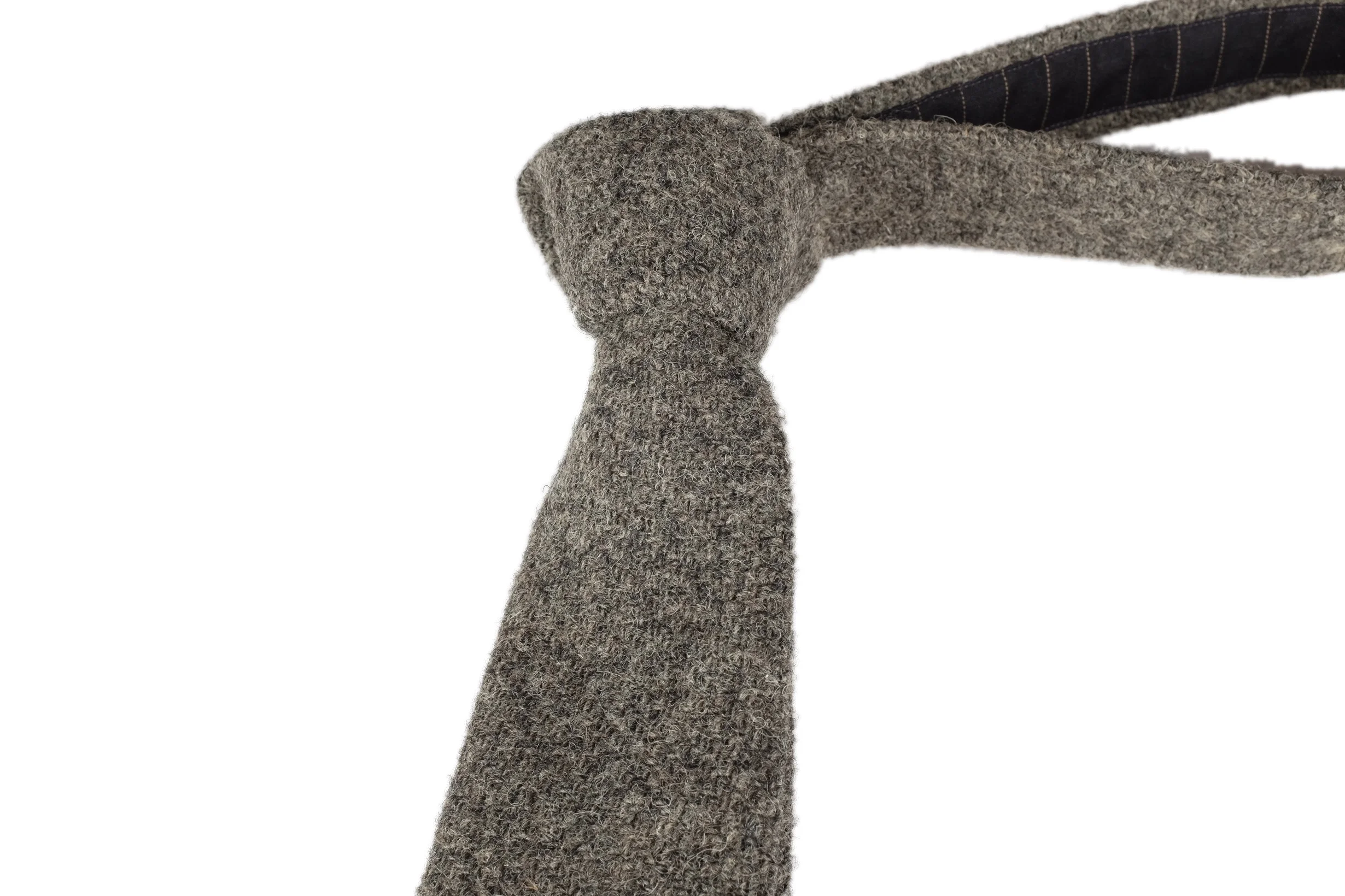 Slate knot close.jpg