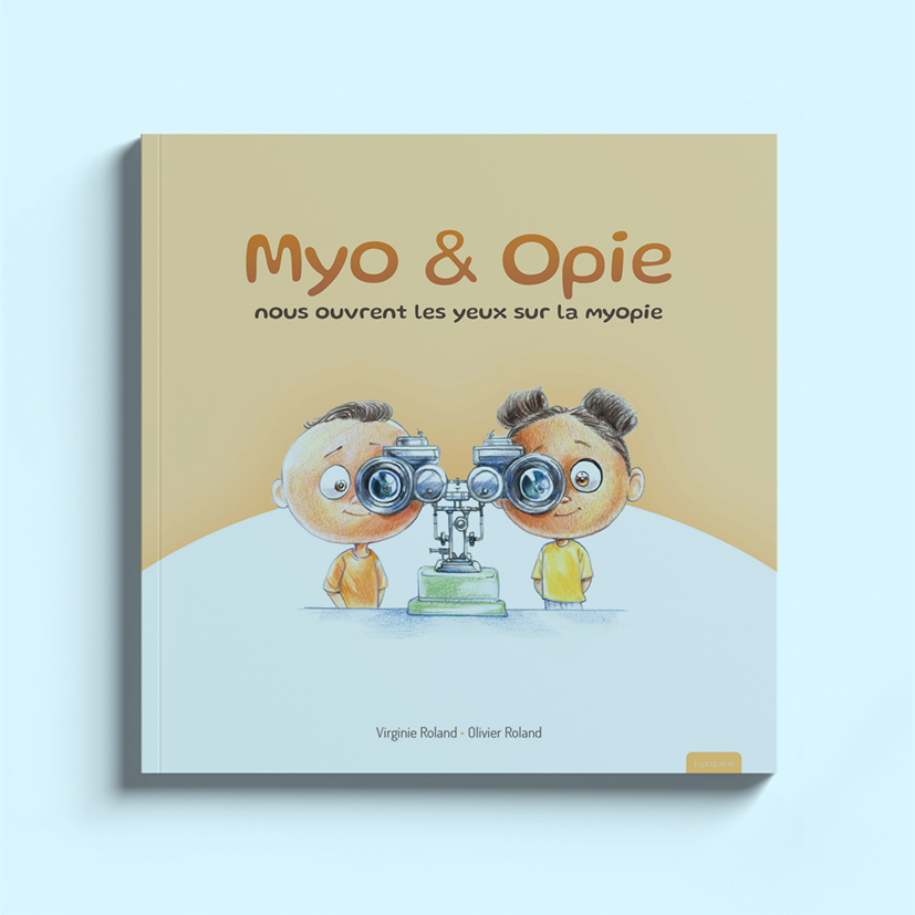 09 Free Square Magazine MockupCover.png