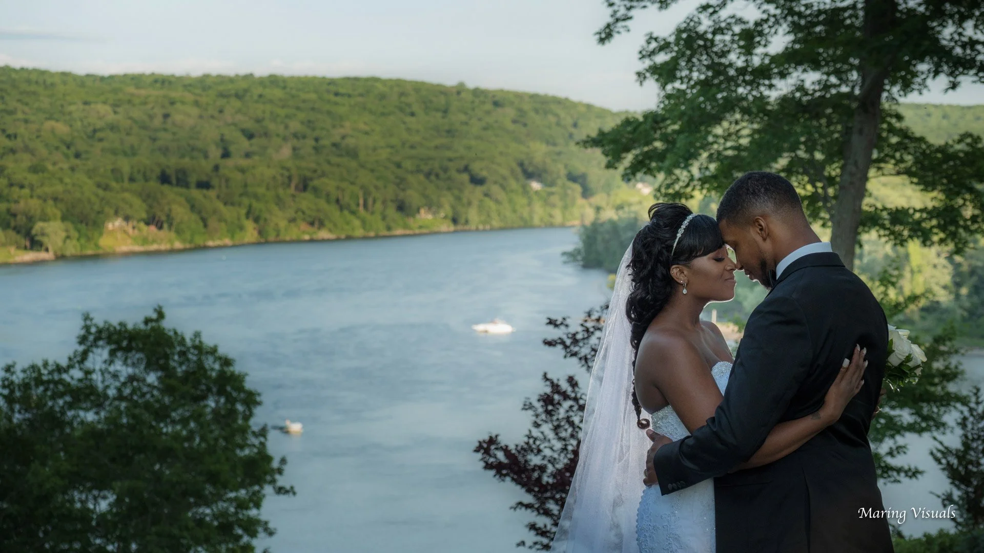 saint-clements-castle-best-wedding-photographer-connecticut.jpg