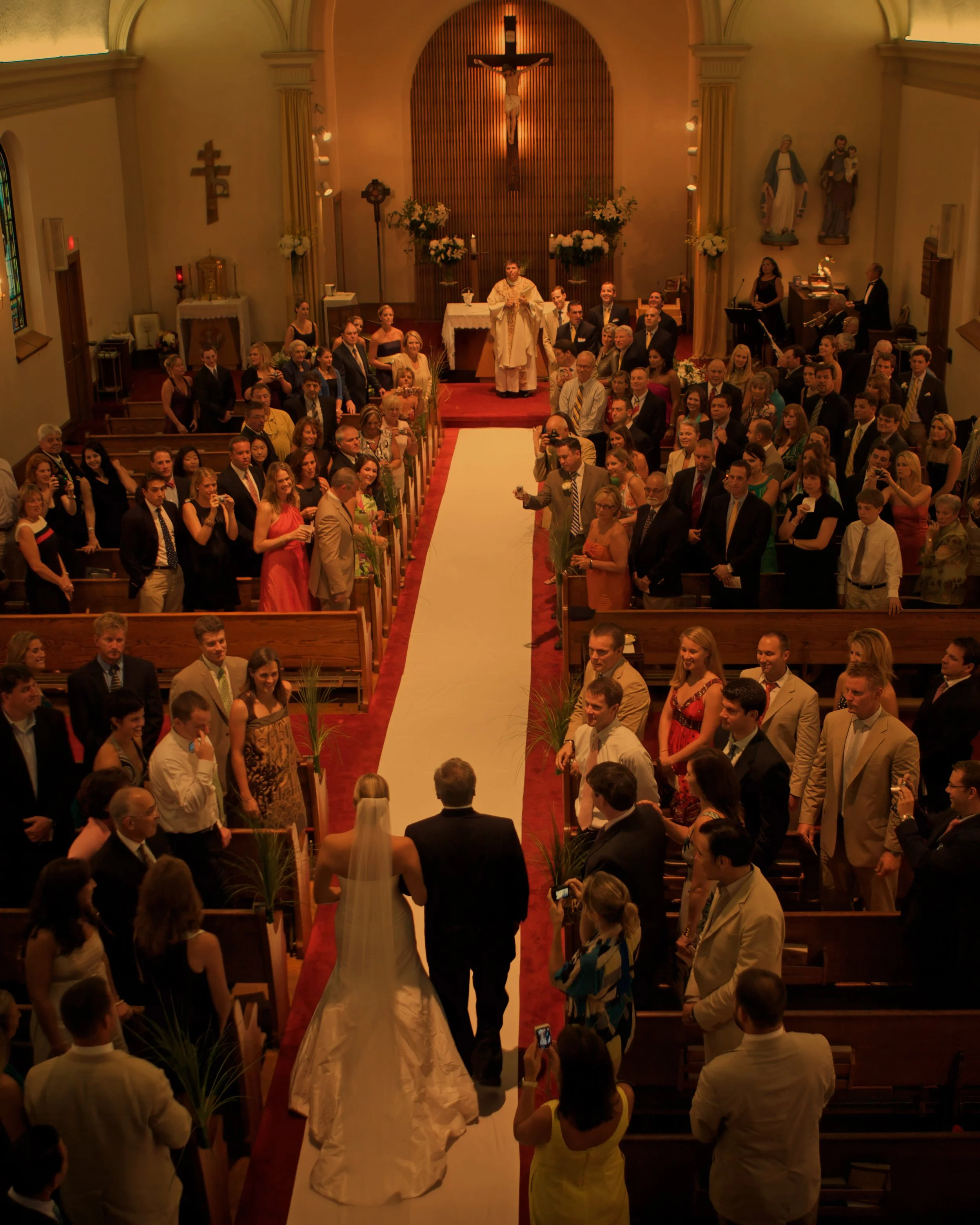 hamptons-wedding-photographer-immaculate-conception-roman-catholic-church-processional-overall-view.jpg