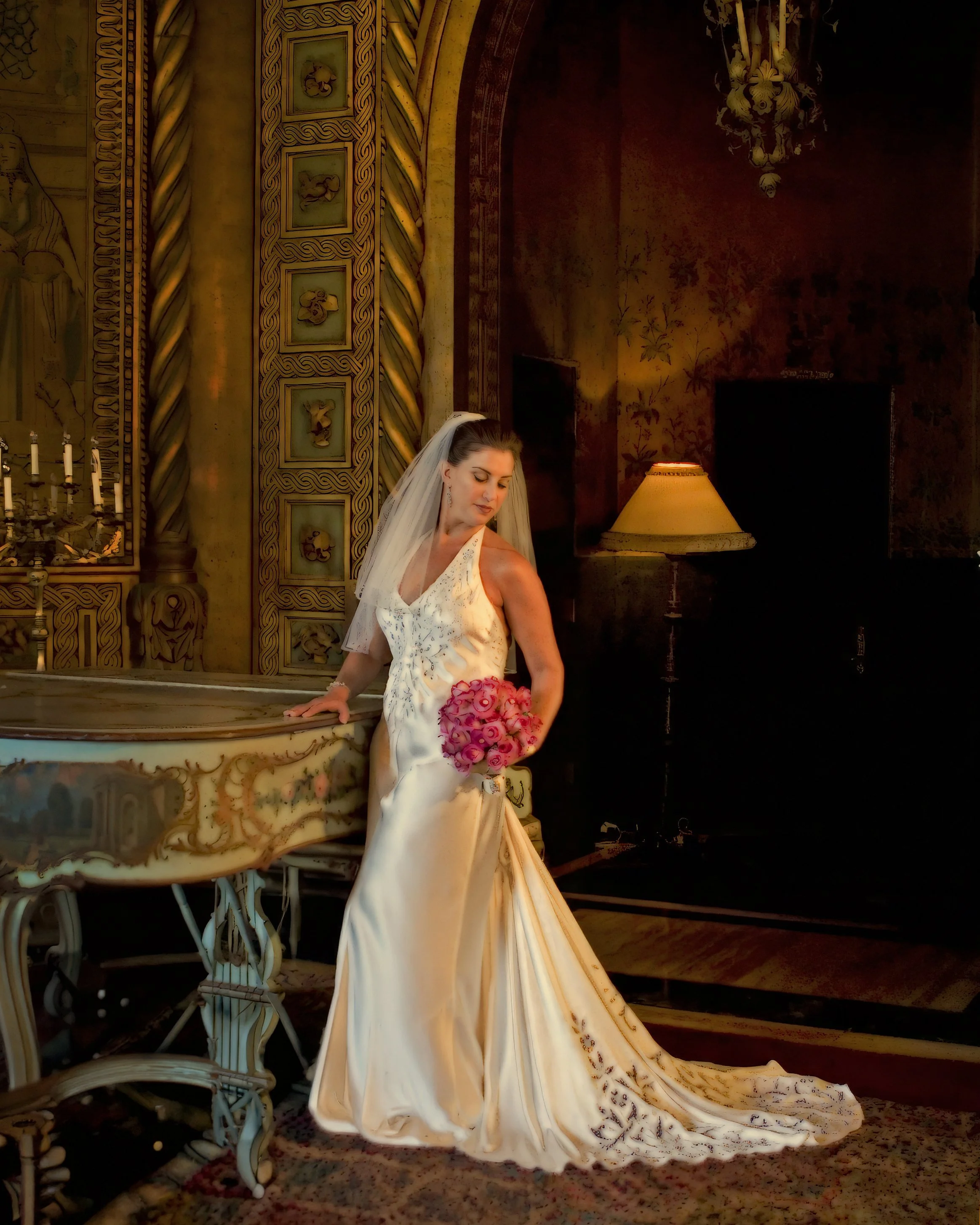 mar-a-lago-wedding-foyer-bridal-portrait.jpg