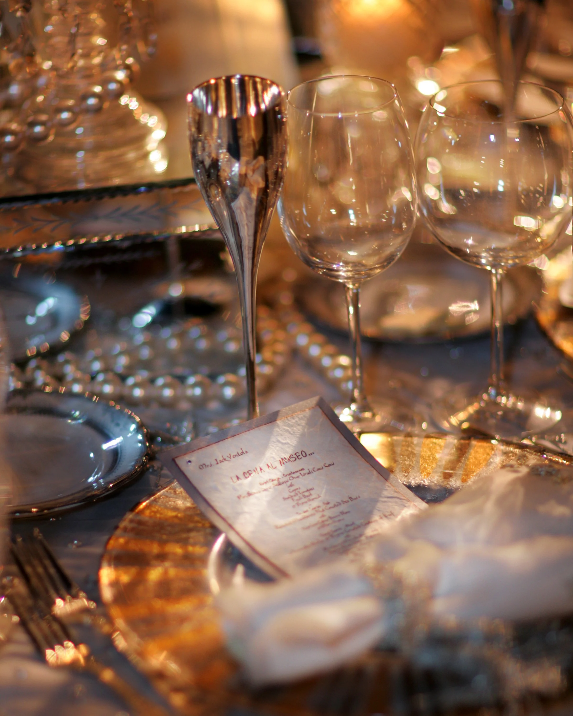 Elegant Wedding Place Setting at a reception at the Ringling Museum 