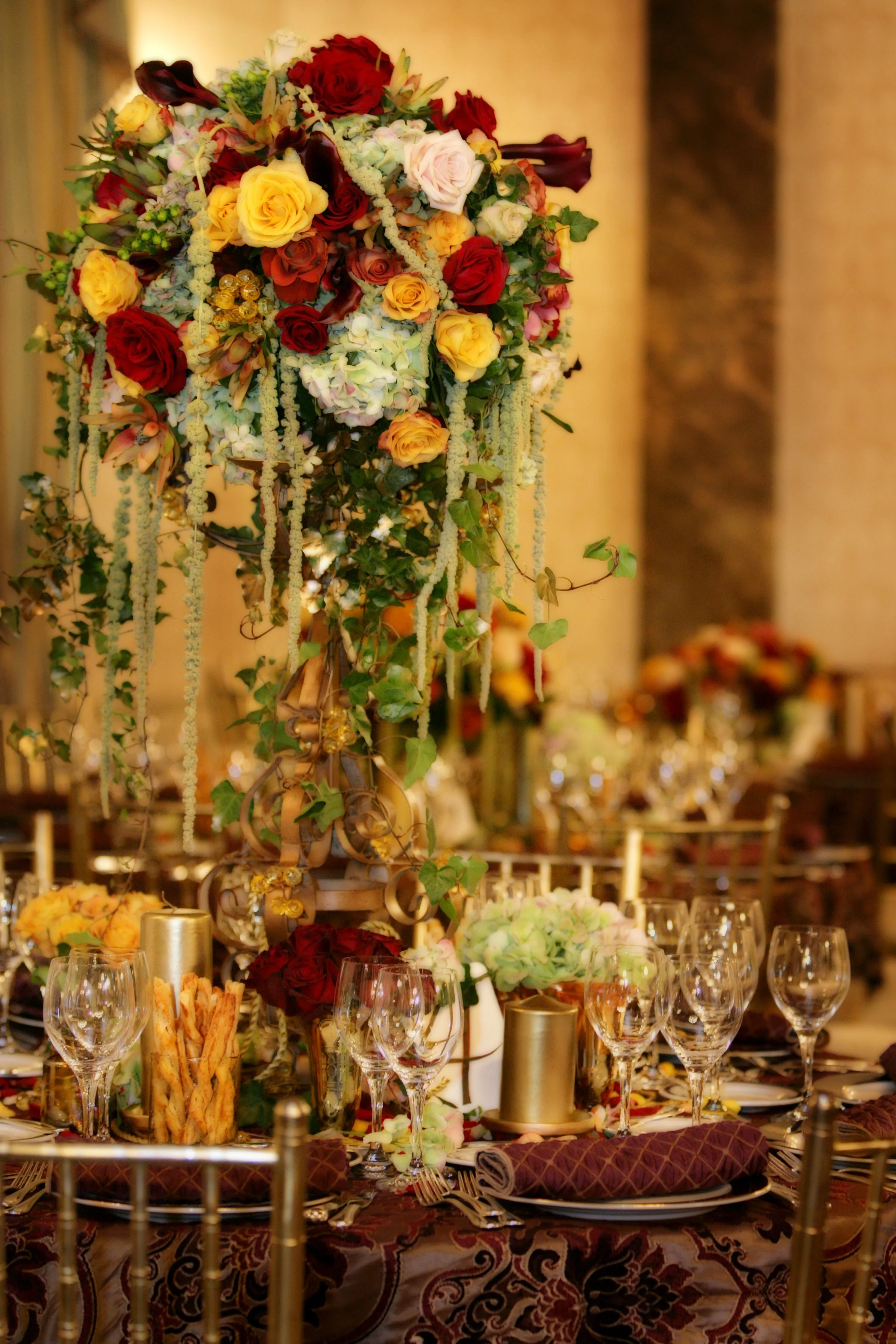 harmonie-club-wedding-ballroom-floral-centerpieces.jpg