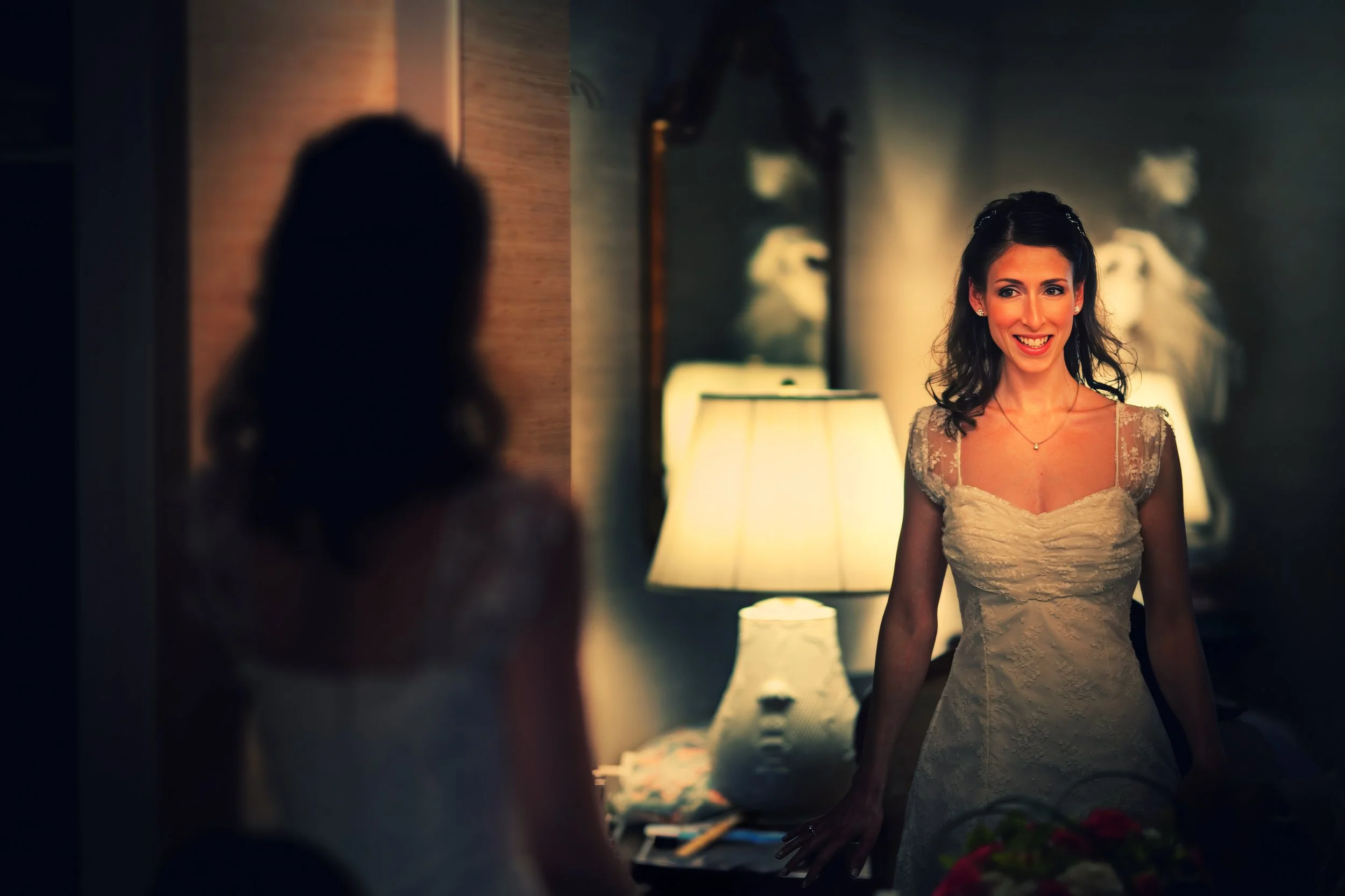 harmonie-club-wedding-photographer-bridal-mirror-reflection.jpg