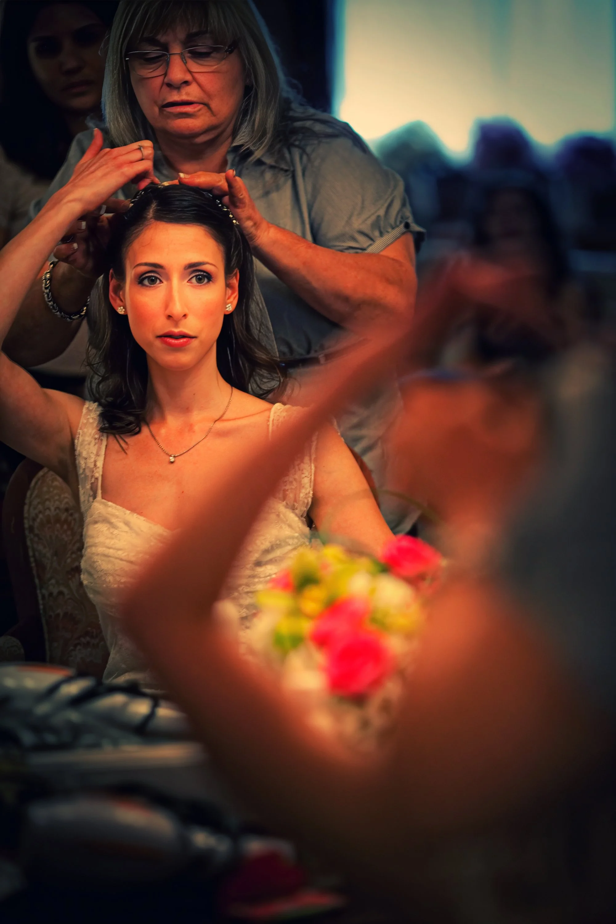 harmonie-club-wedding-photographer-bridal-prepartions-hair-stylist.jpg