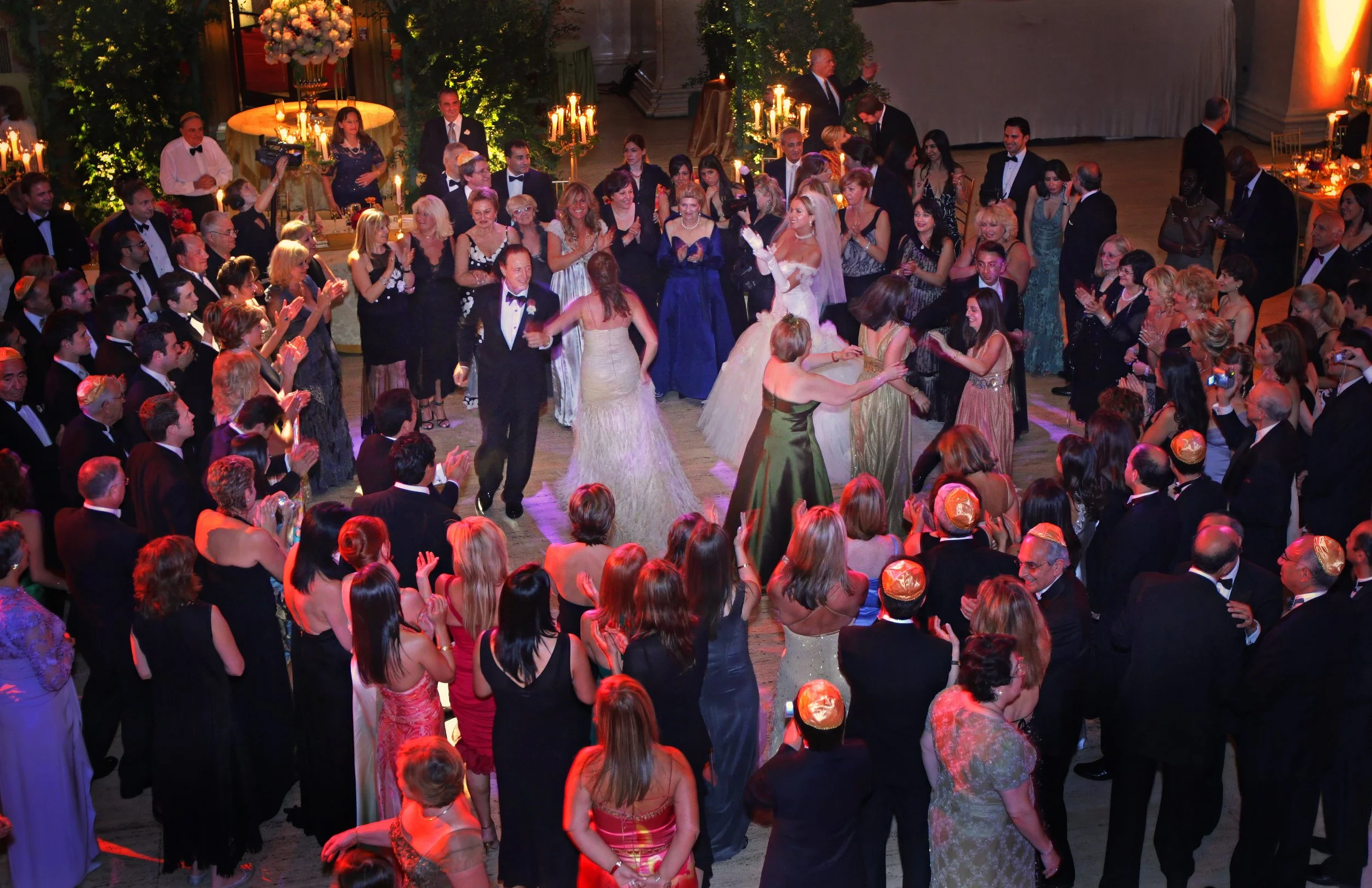 cipriani-wall-street-wedding-reception-hora-dance.jpg