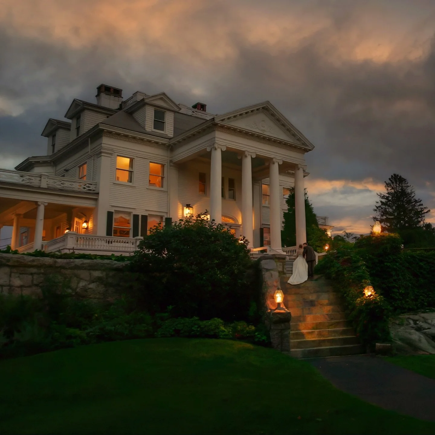 Through my luxury lens the Haley Mansion at the Inn at Mystic becomes a cinematic masterpiece. @haleymansionmystic #luxuryweddings #weddings #ctweddingphotographer #connecticut #weddinginspo