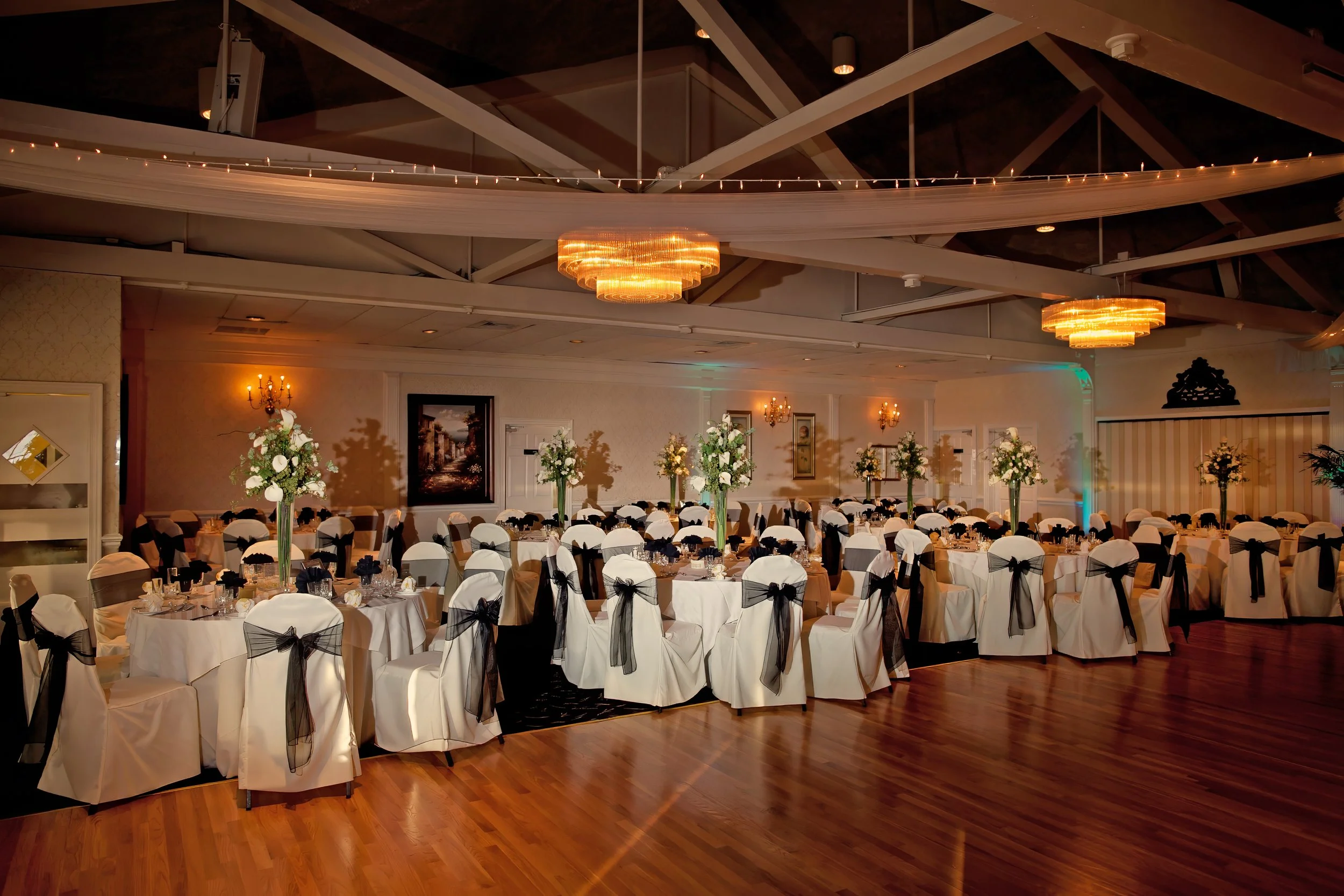 Ballroom Reception Setup at Amarante’s Sea Cliff