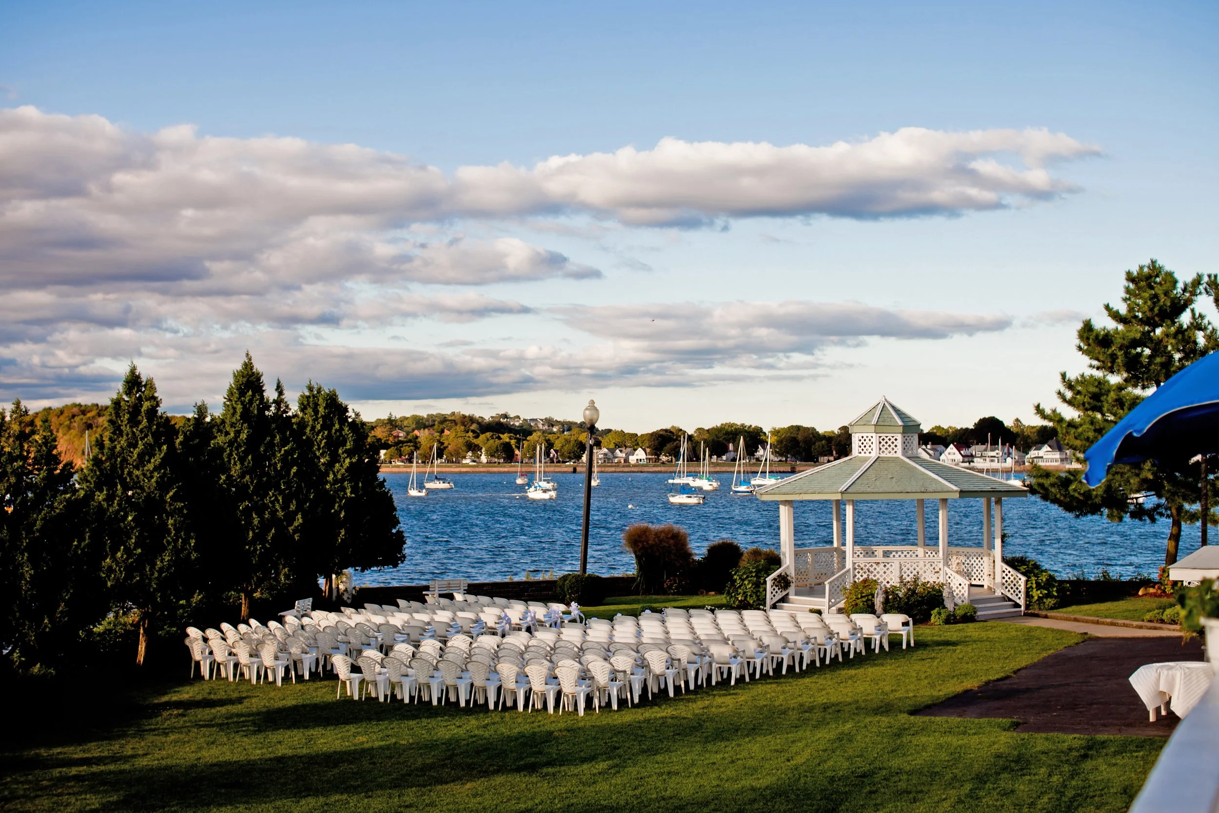 Harborfront Ceremony Lawn at Amarante’s Sea Cliff