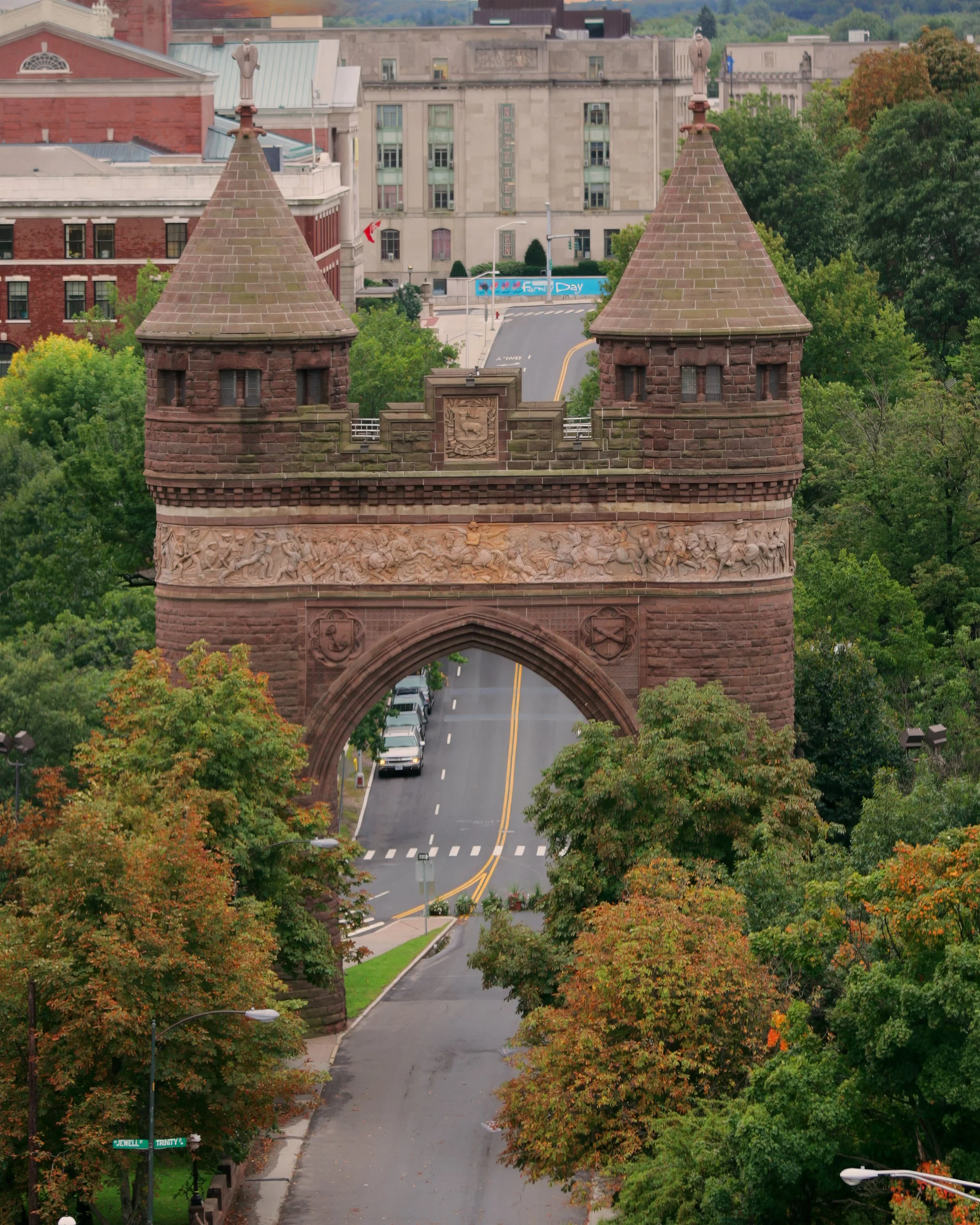bond-ballroom-wedding-soldiers-and-sailors-memorial-arch.jpg