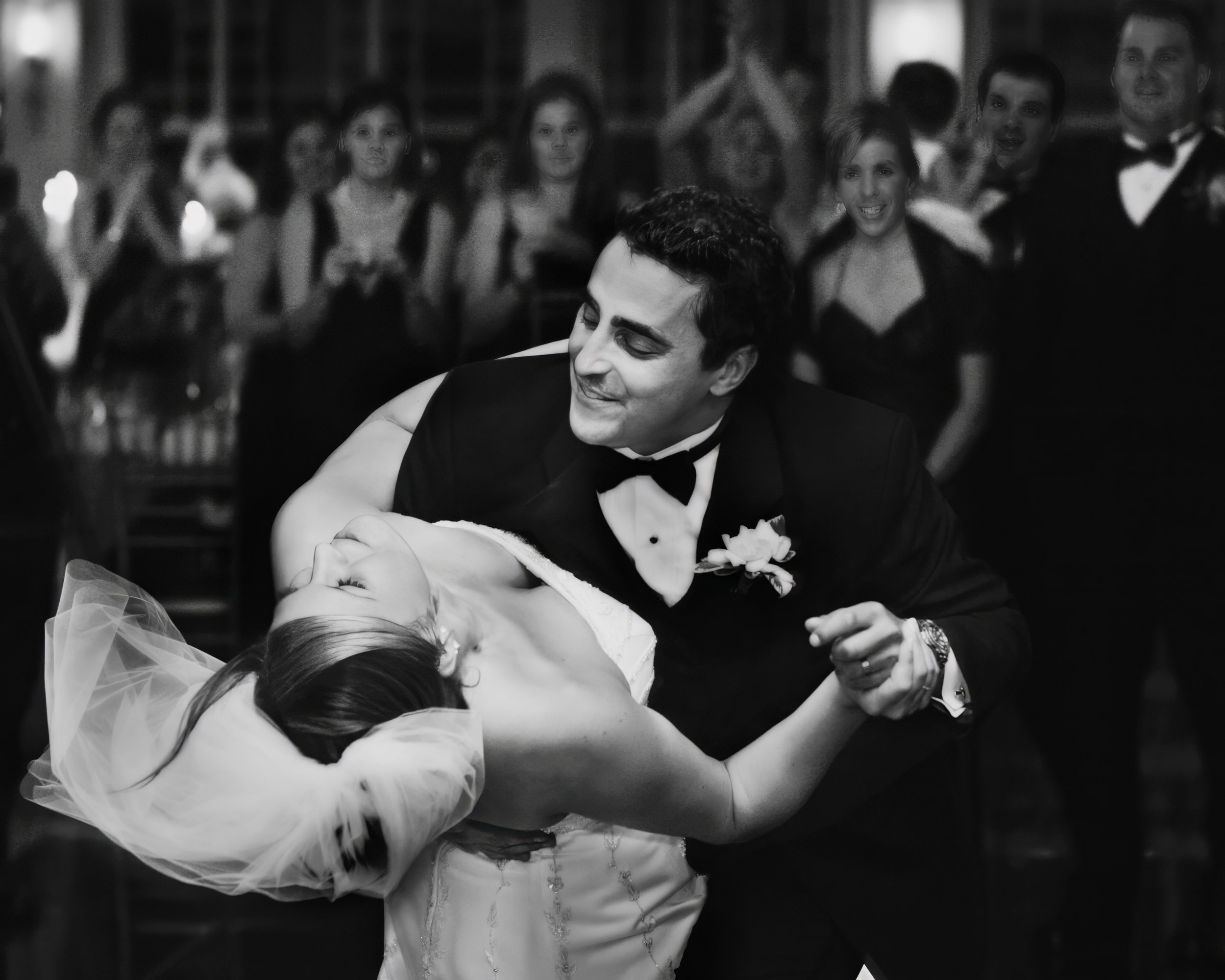 waterview-monroe-ct-wedding-reception-first-dance-dip.jpg
