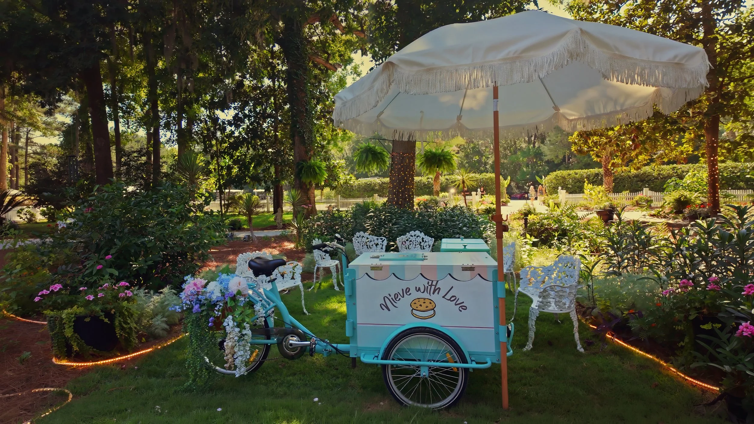 Nieve with Love Ice Cream Cart