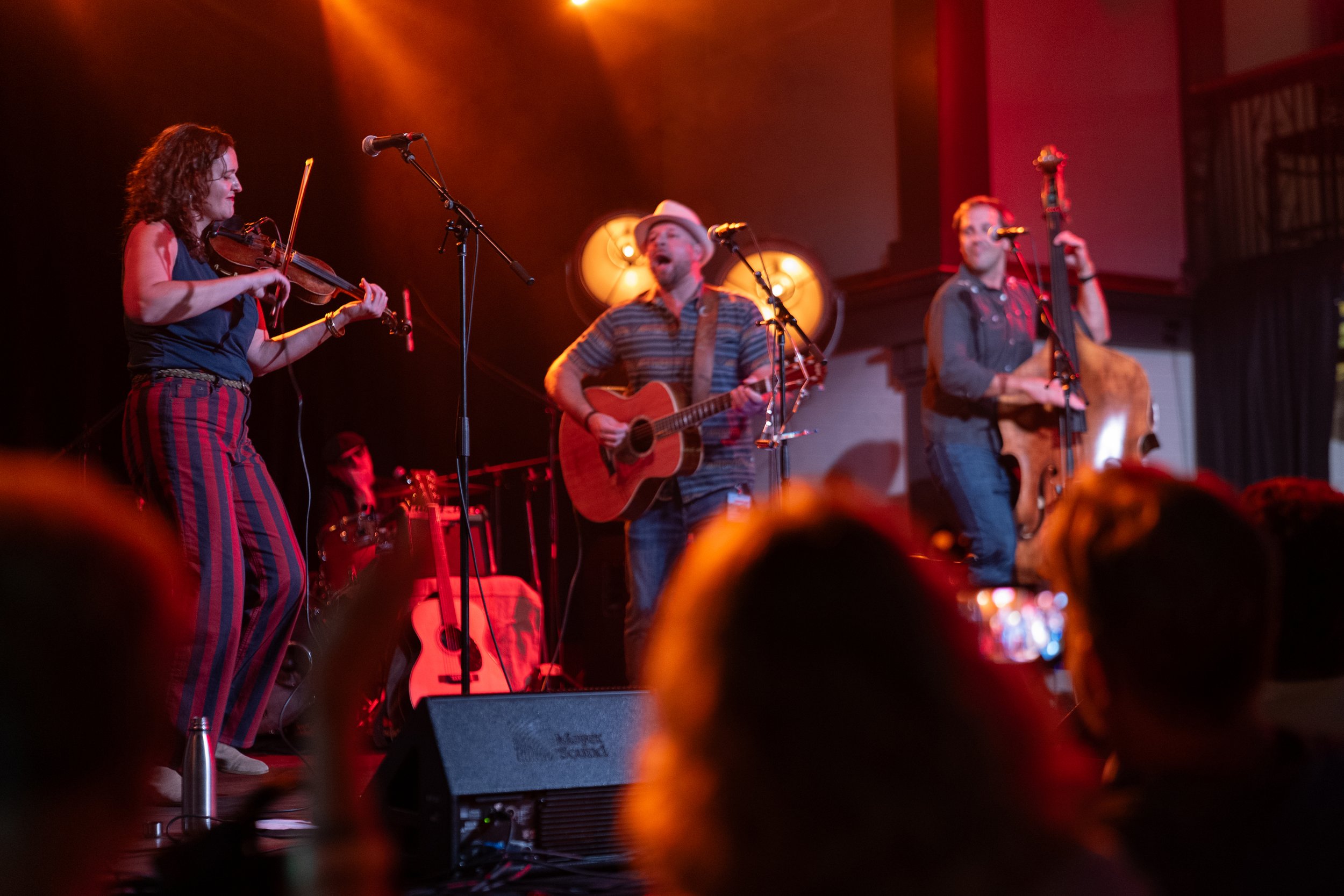 Colleen Heine on Fiddle