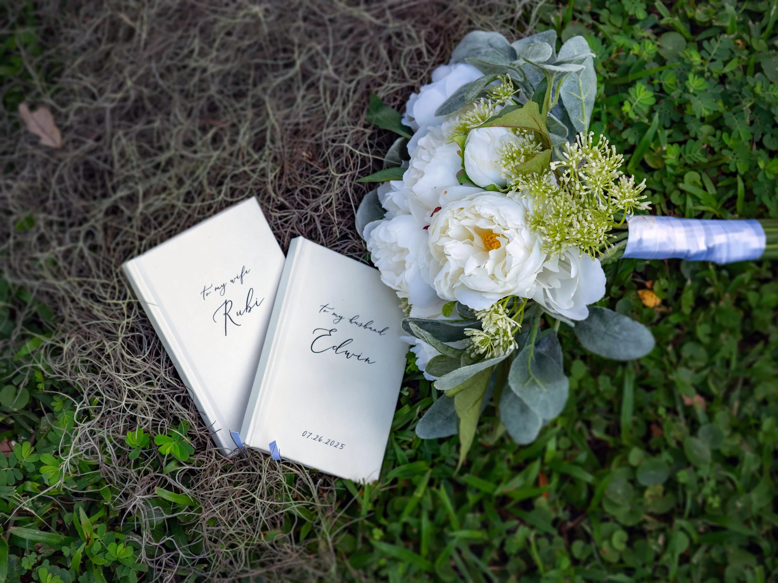 Wedding Details in Forsyth Park