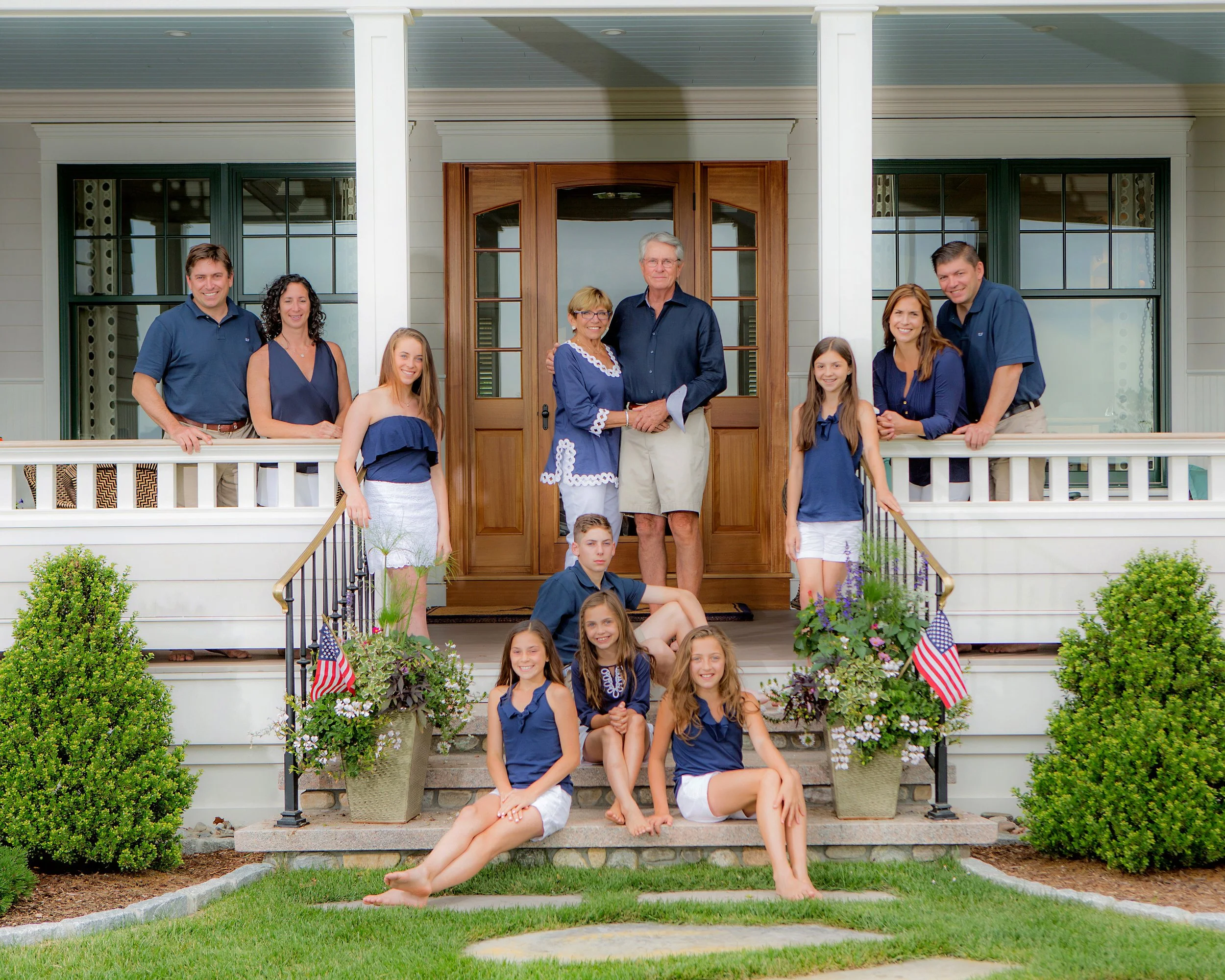 Savannah family portrait photographer Maring crafts beautiful photographs at home and in Downtown Savannah GA