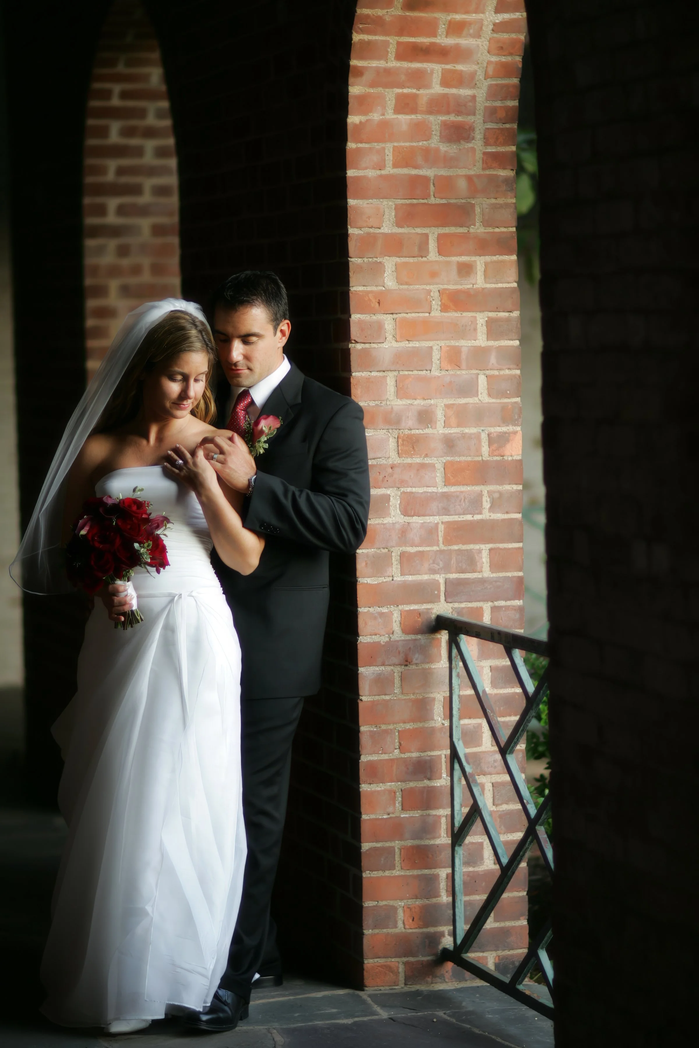 New Haven Lawn Club portrait by Connecticut wedding photographer Jennifer Maring