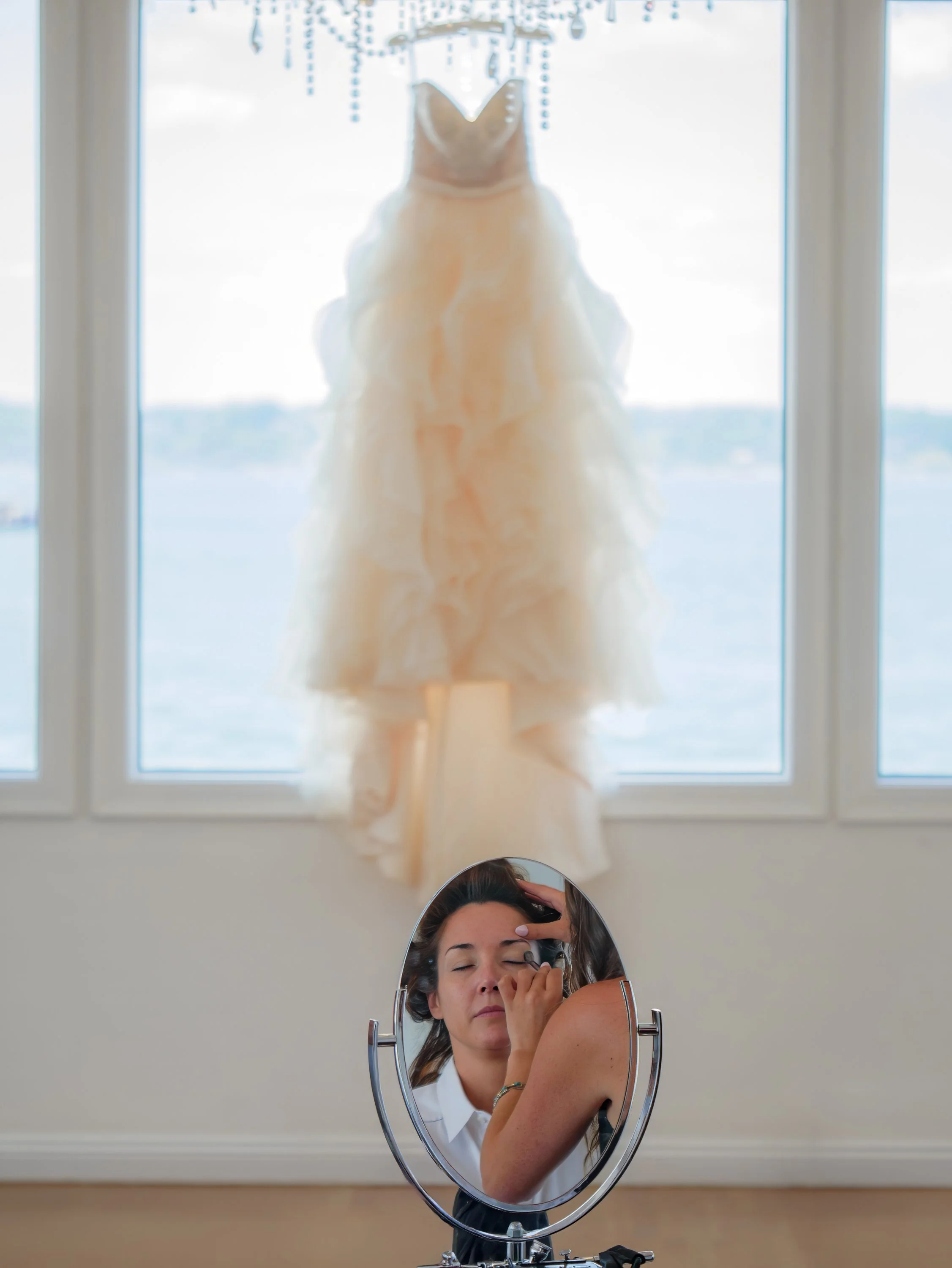 Bride preparing for a Belle Mer wedding in Newport, Rhode Island