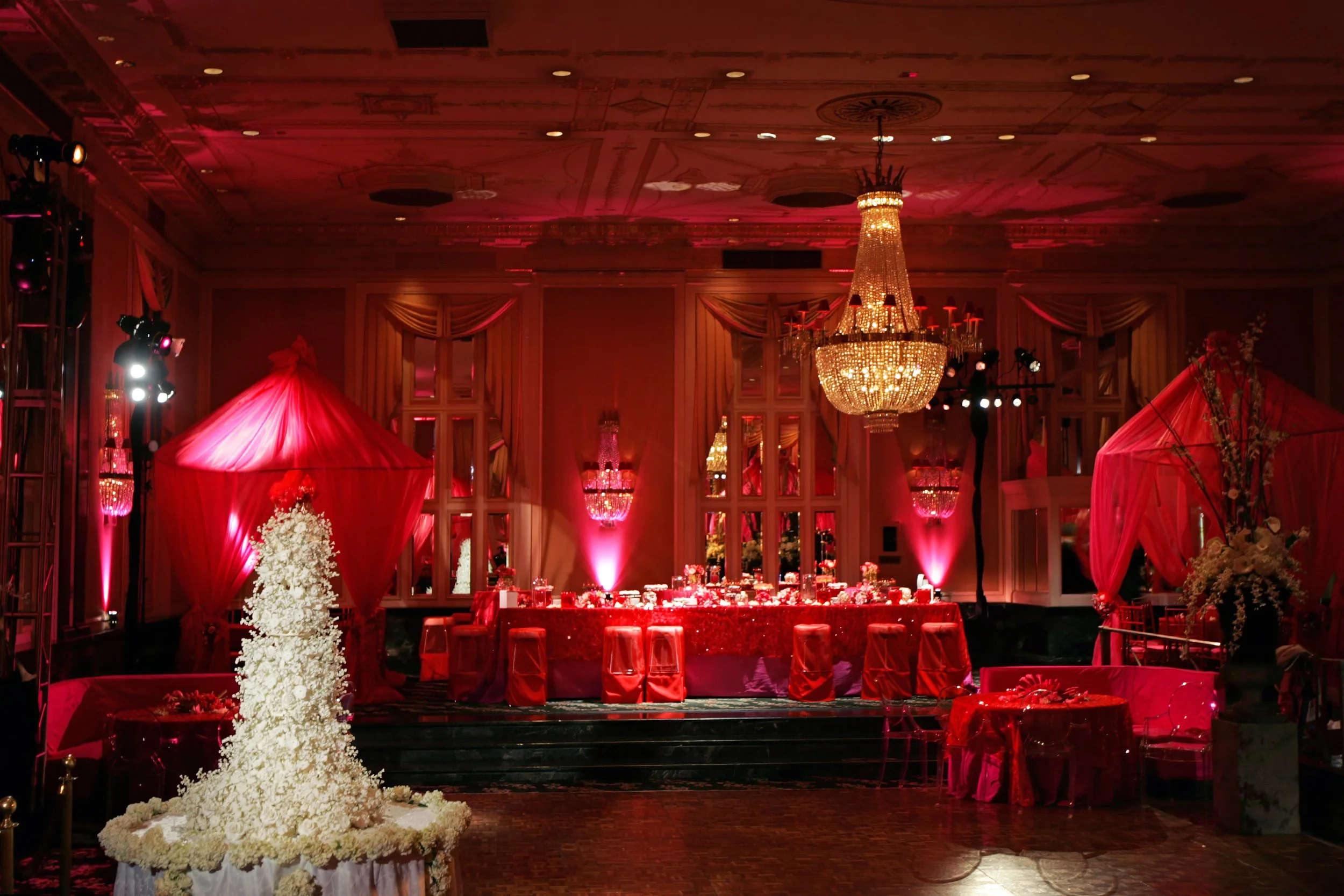 Luxury celebrity wedding designed by David Tutera at the Waldorf Astoria NYC