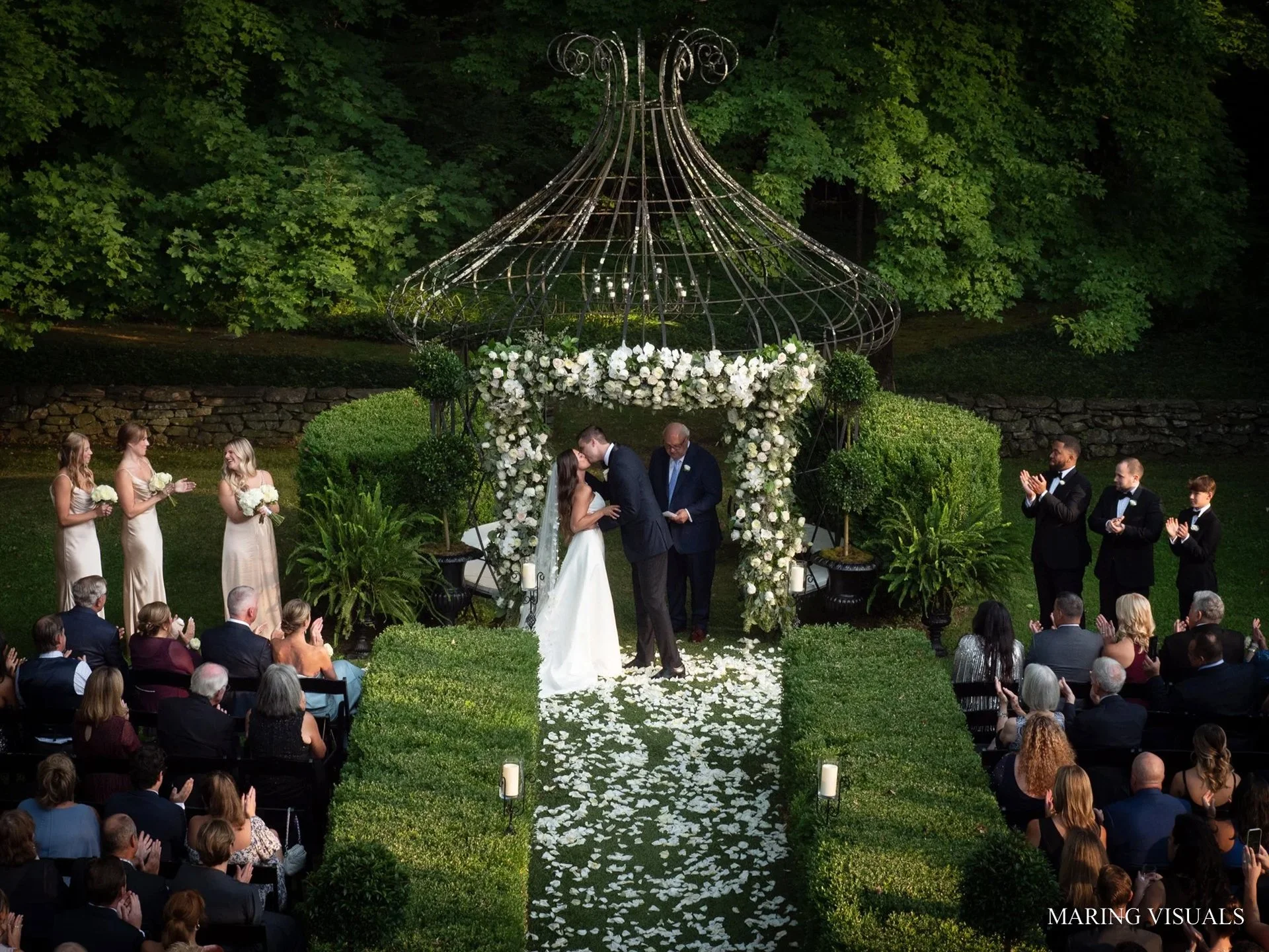 First kiss as husband and wife at Lord Thompson Manor