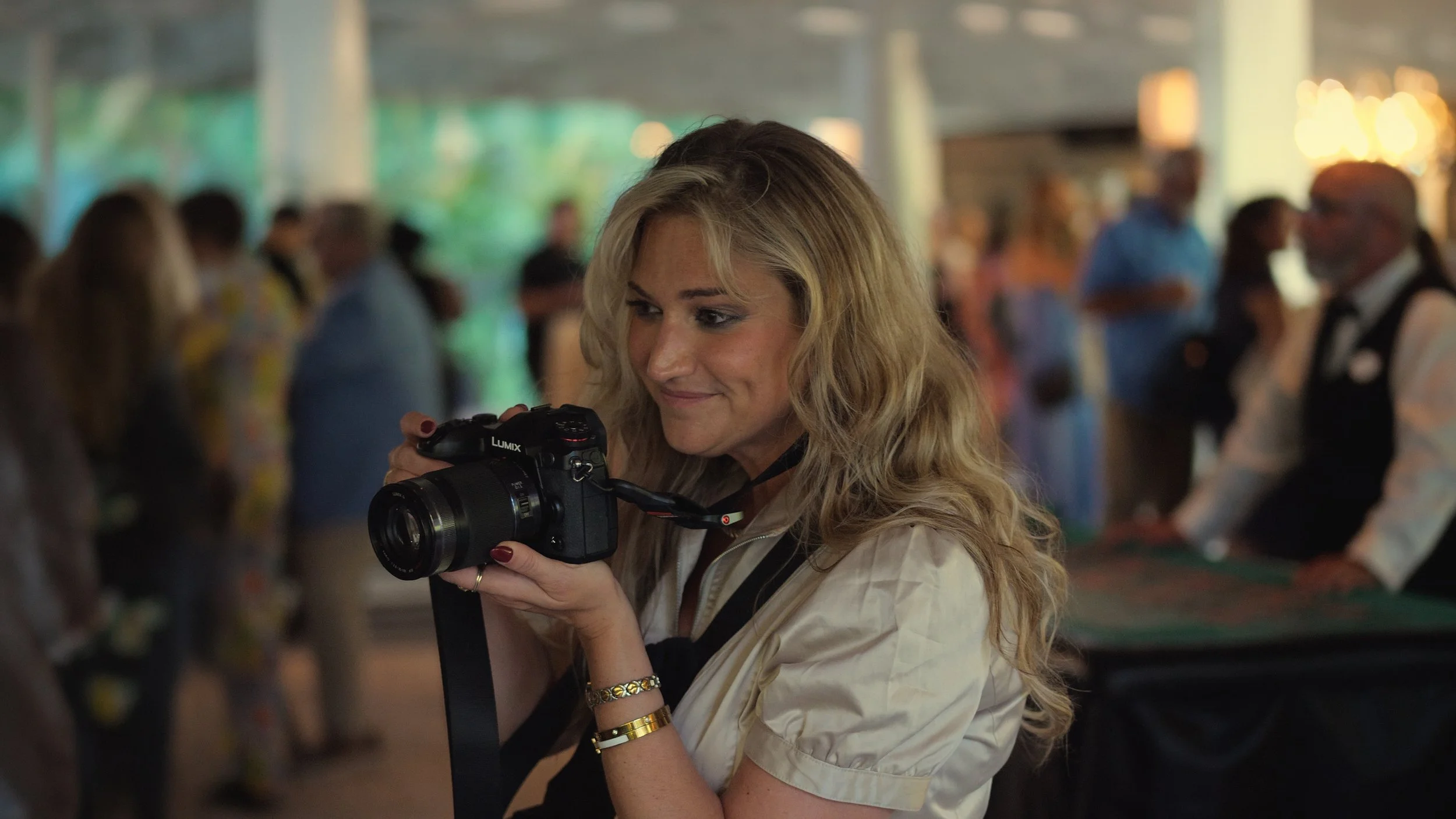 Photographer Jennifer Maring documents authentic guest moments during a corporate event at The Mackey House in Savannah Georgia.