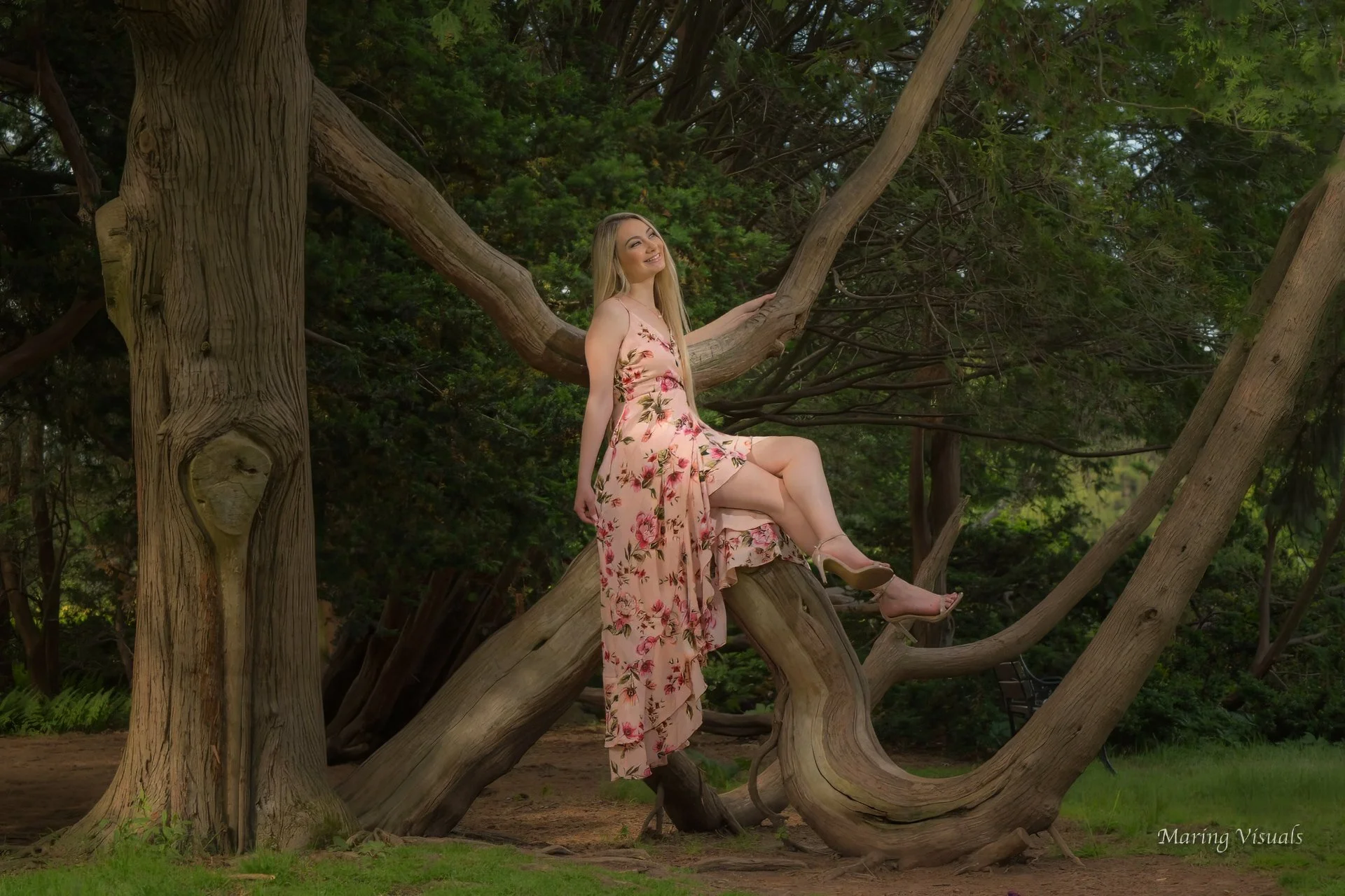 Modern senior portrait in Elizabeth Park featuring Connecticut student from Lyman Hall High School.