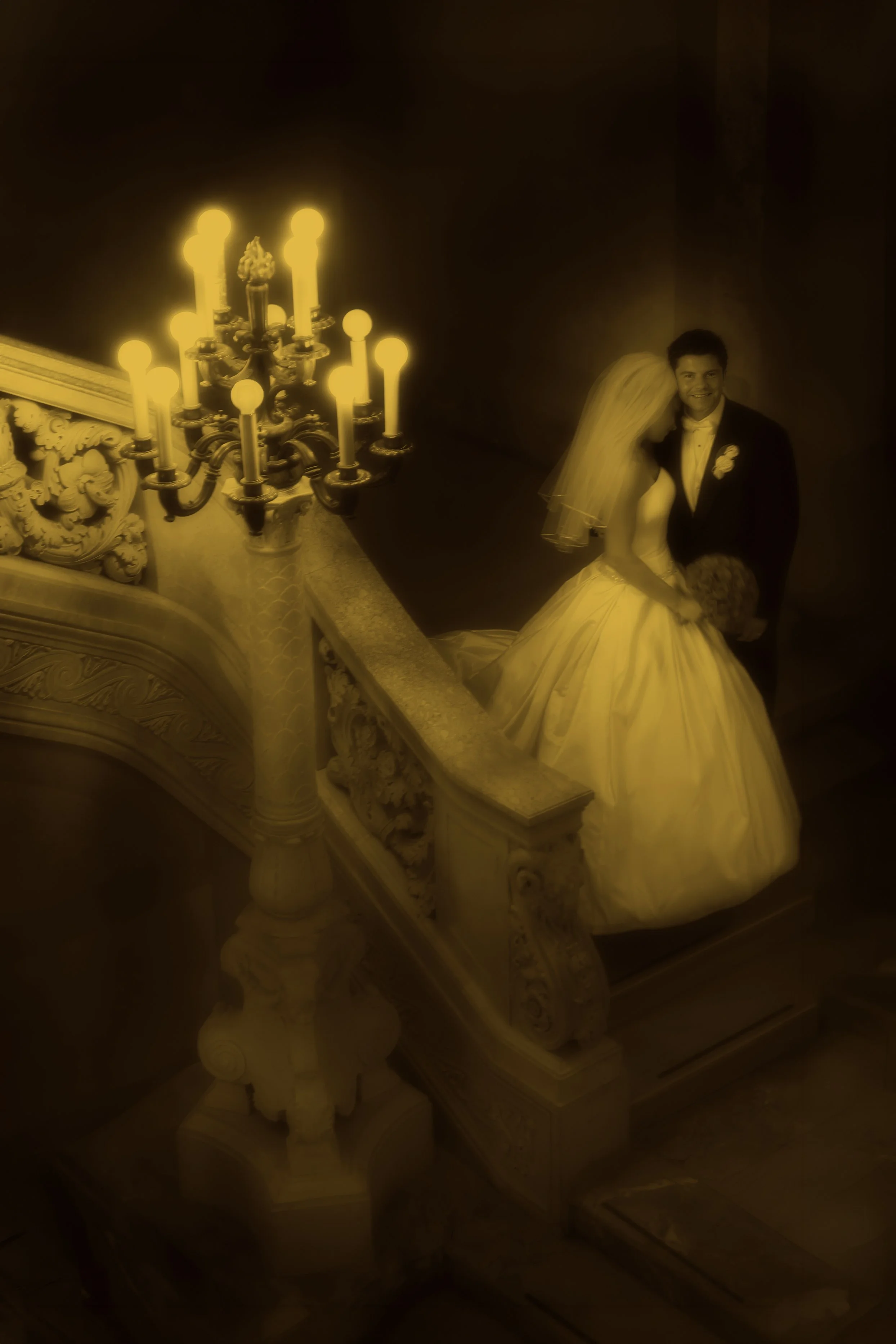 Fine art portraits of the bride and groom at Wadsworth Atheneum.