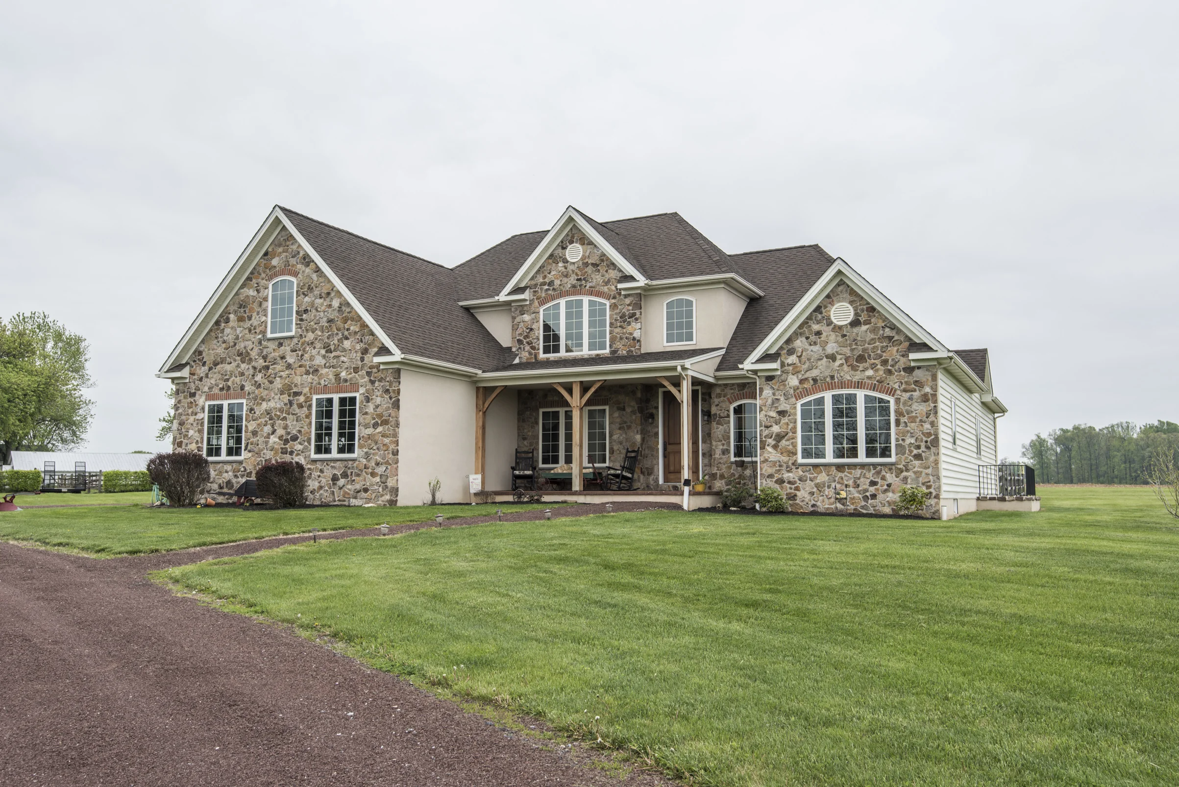 Property of the Week Spacious Country Home on 2.4 acres — Alcove Media Real Estate Photography