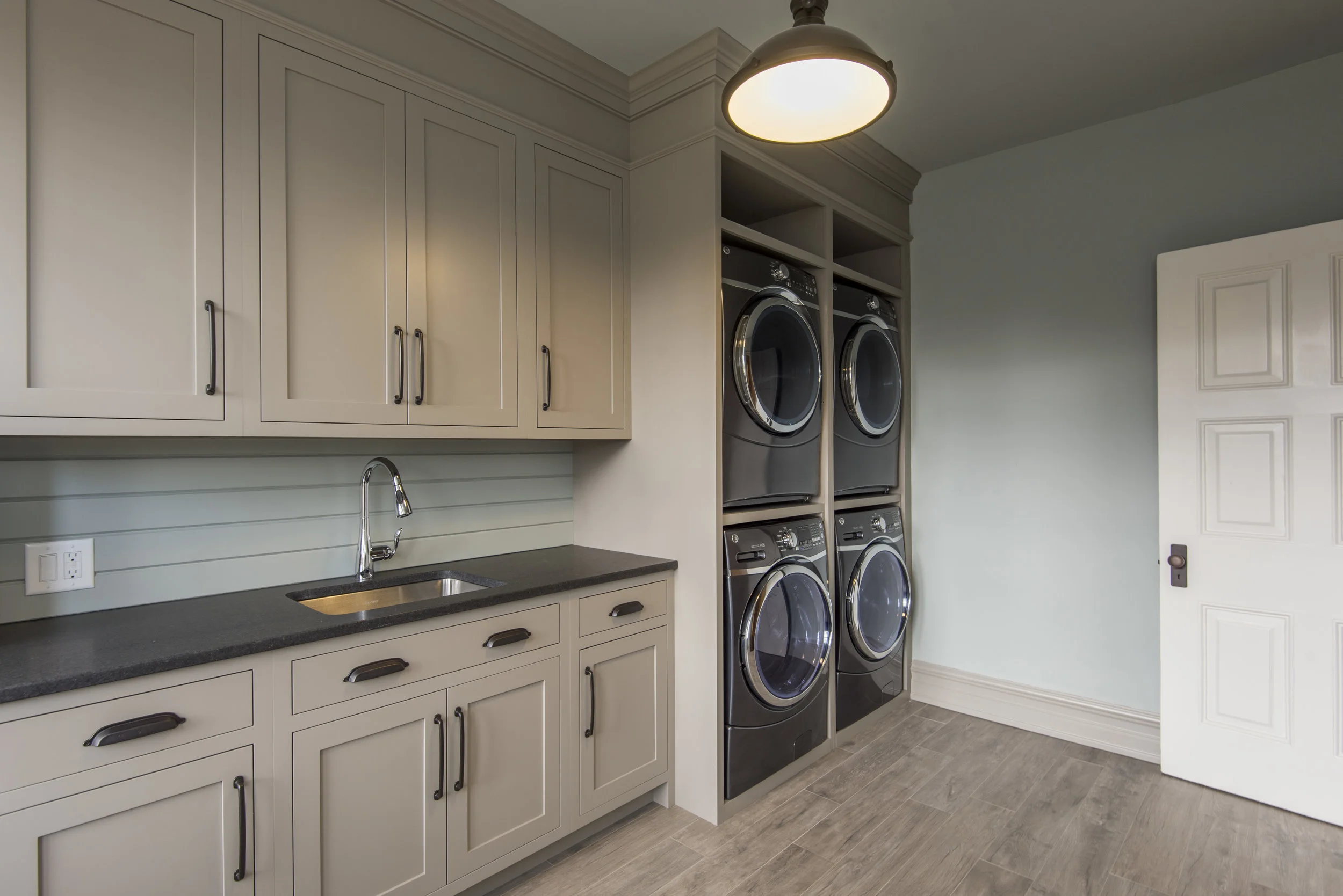 100 Pembroke Ave31.jpg