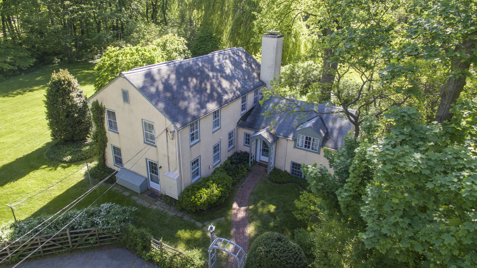 6110 Ardleigh St_alcovemedia28.jpg