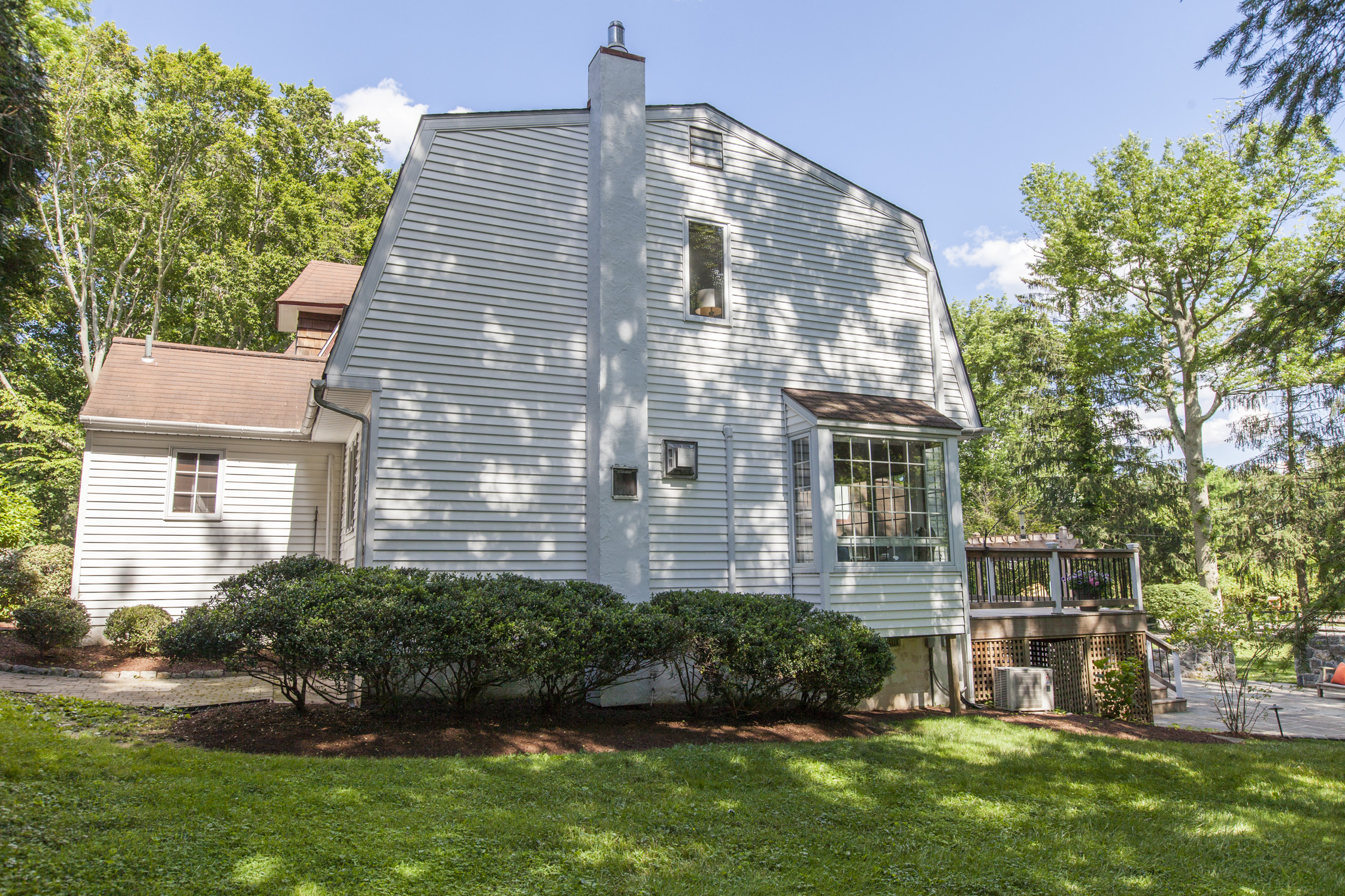 237 Exeter Rd_alcovemedia75.jpg