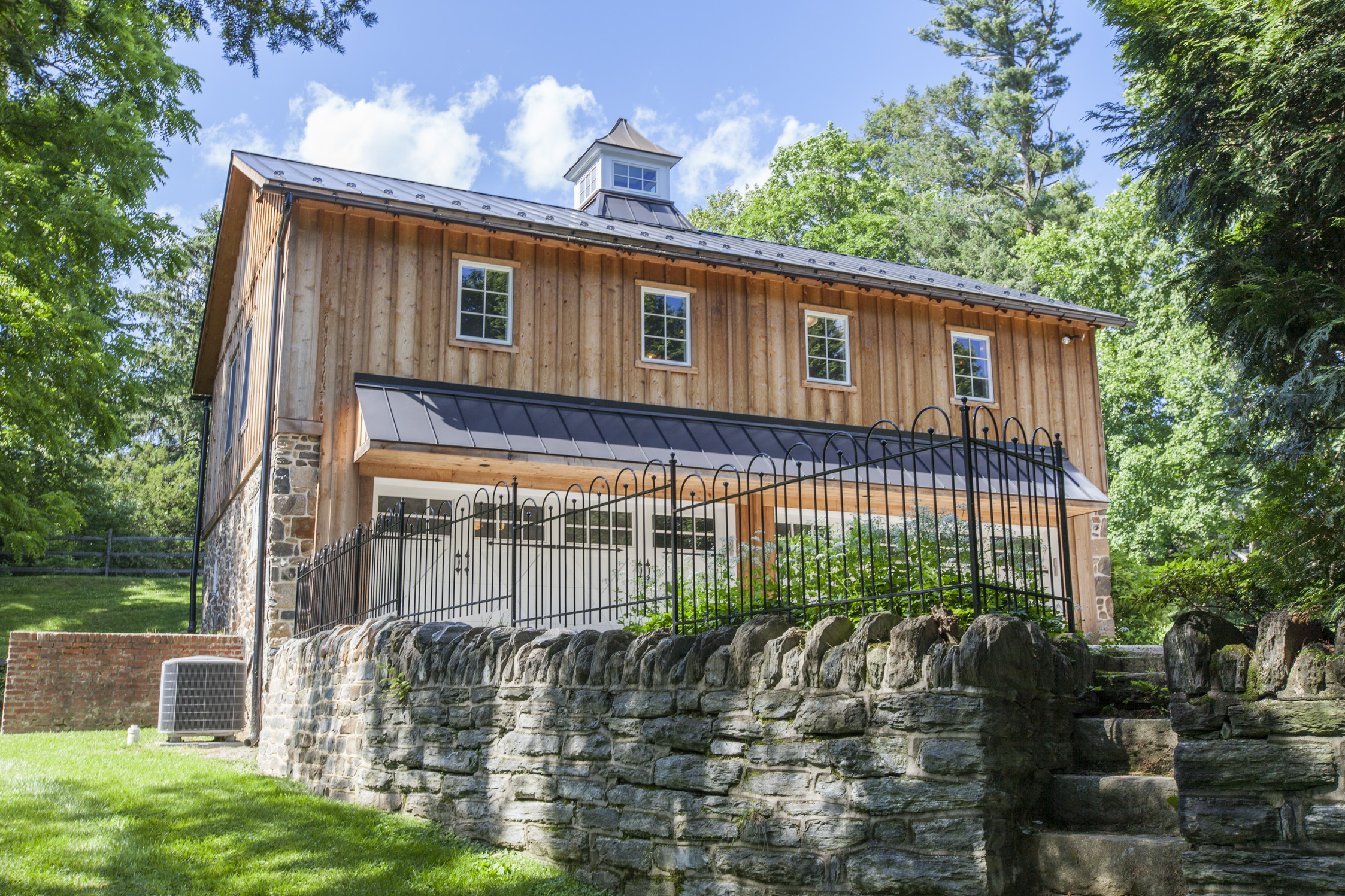 237 Exeter Rd_alcovemedia76.jpg