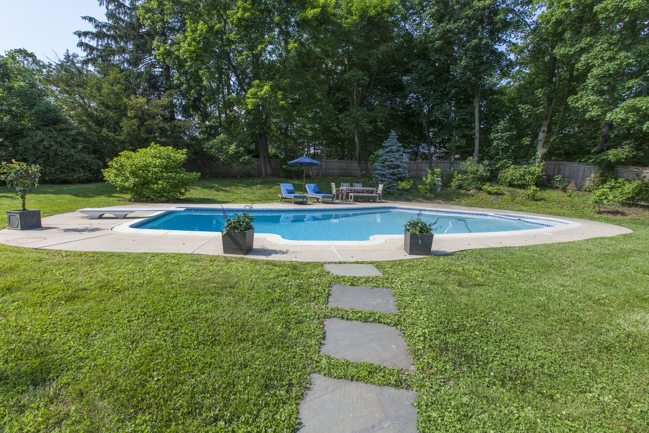 237 Exeter Rd_alcovemedia102.jpg