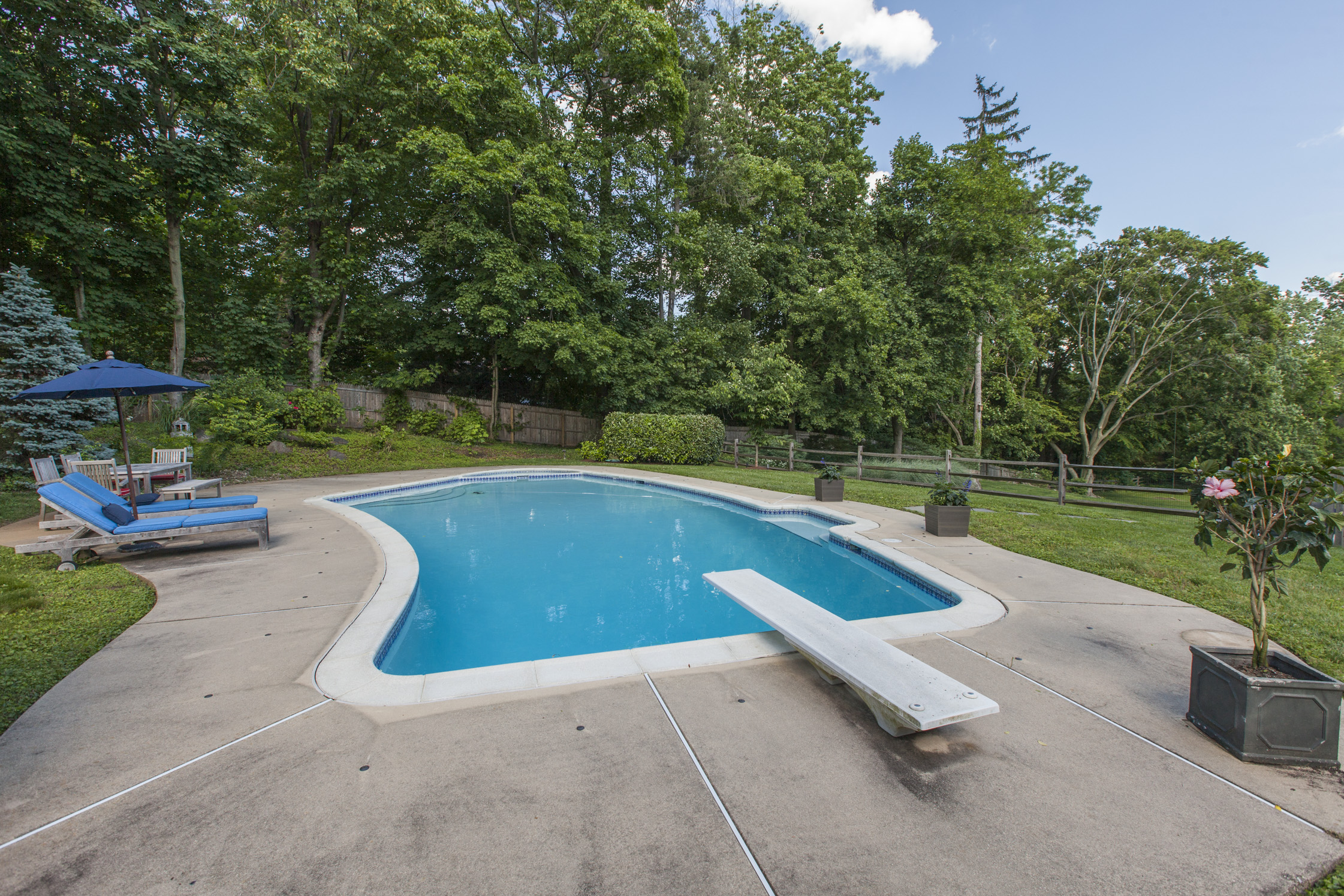 237 Exeter Rd_alcovemedia104.jpg