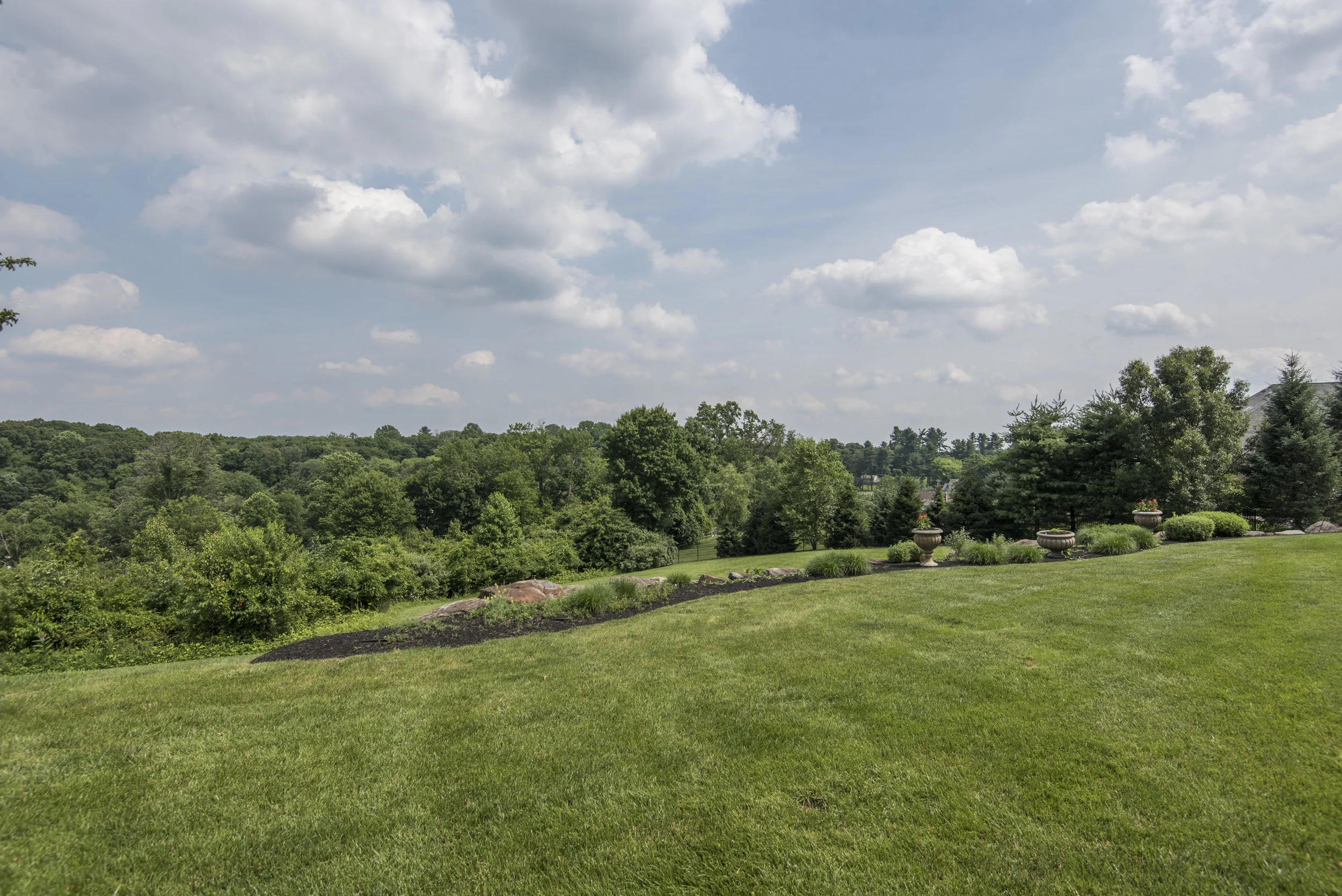 104 Water Mill Ln9.jpg