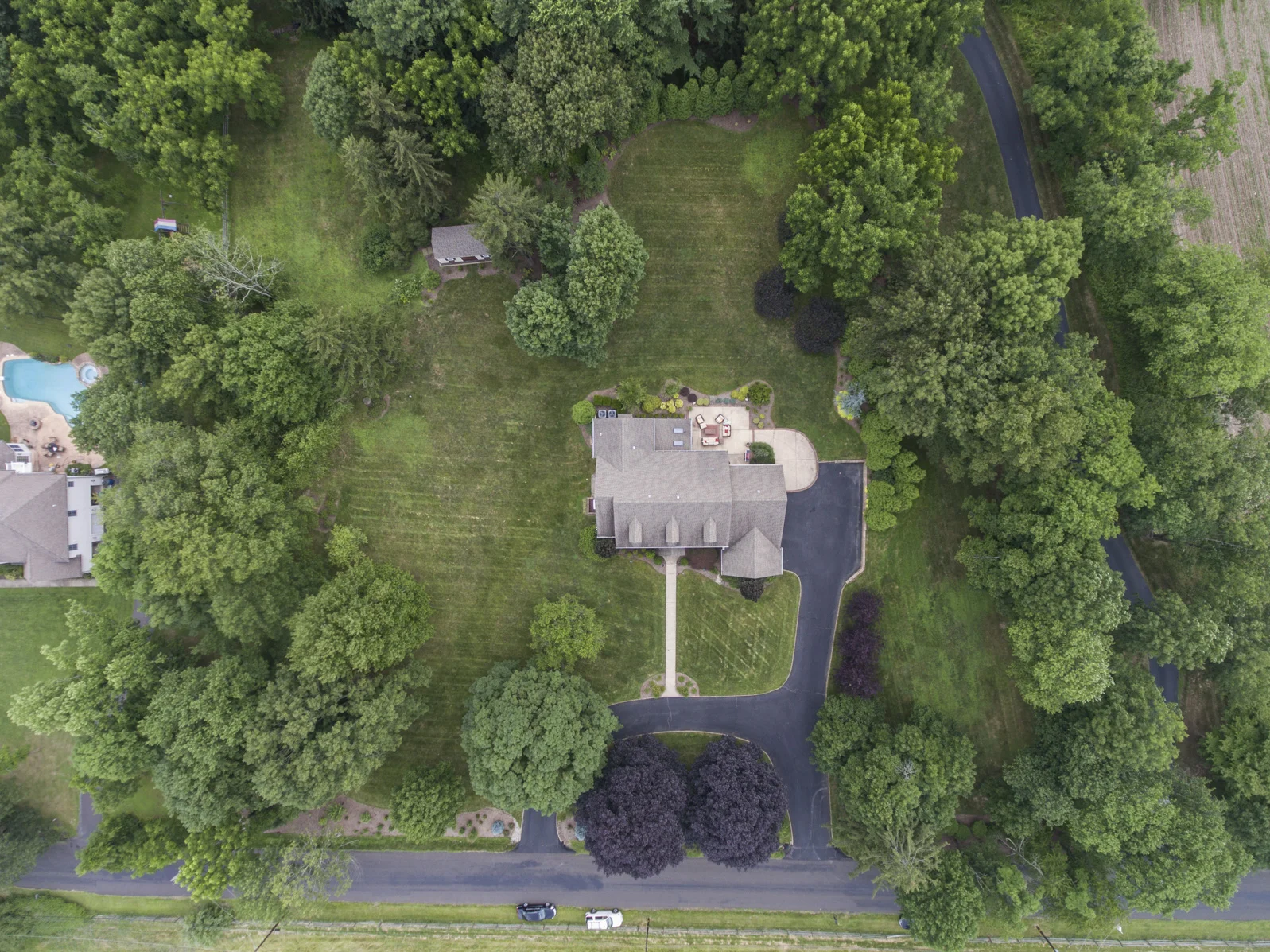2619 Valley Rd Drone_alcovemedia2.jpg