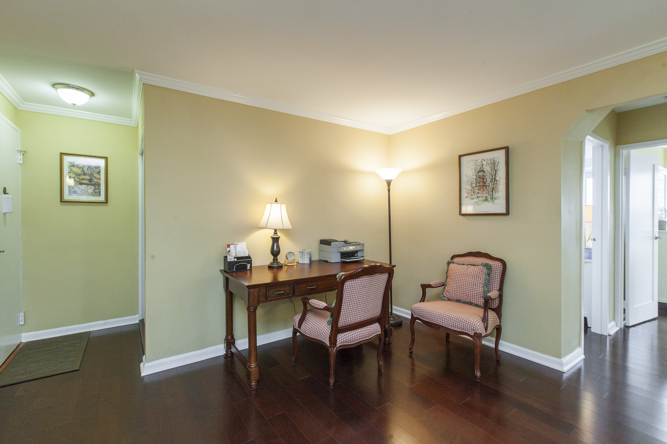 MLS 1818 Ritten Square #6081.jpg