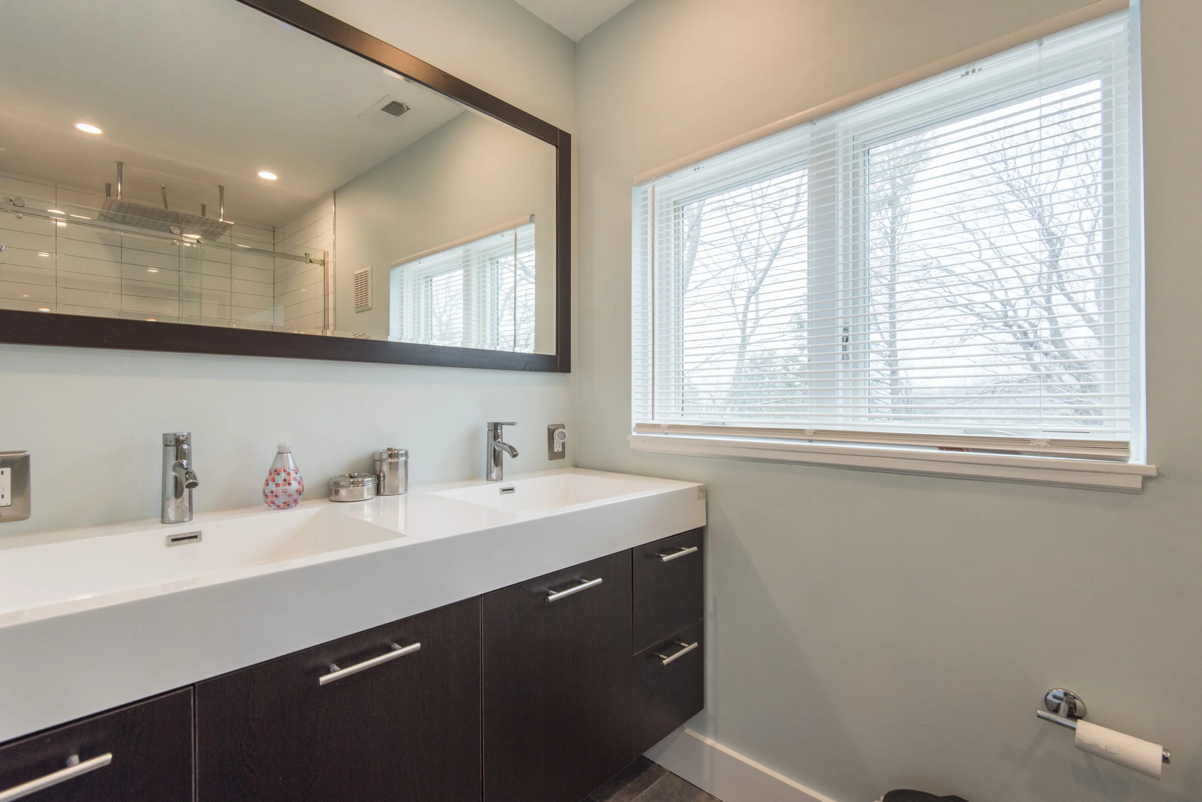 8203 Gladstone Road36.jpg