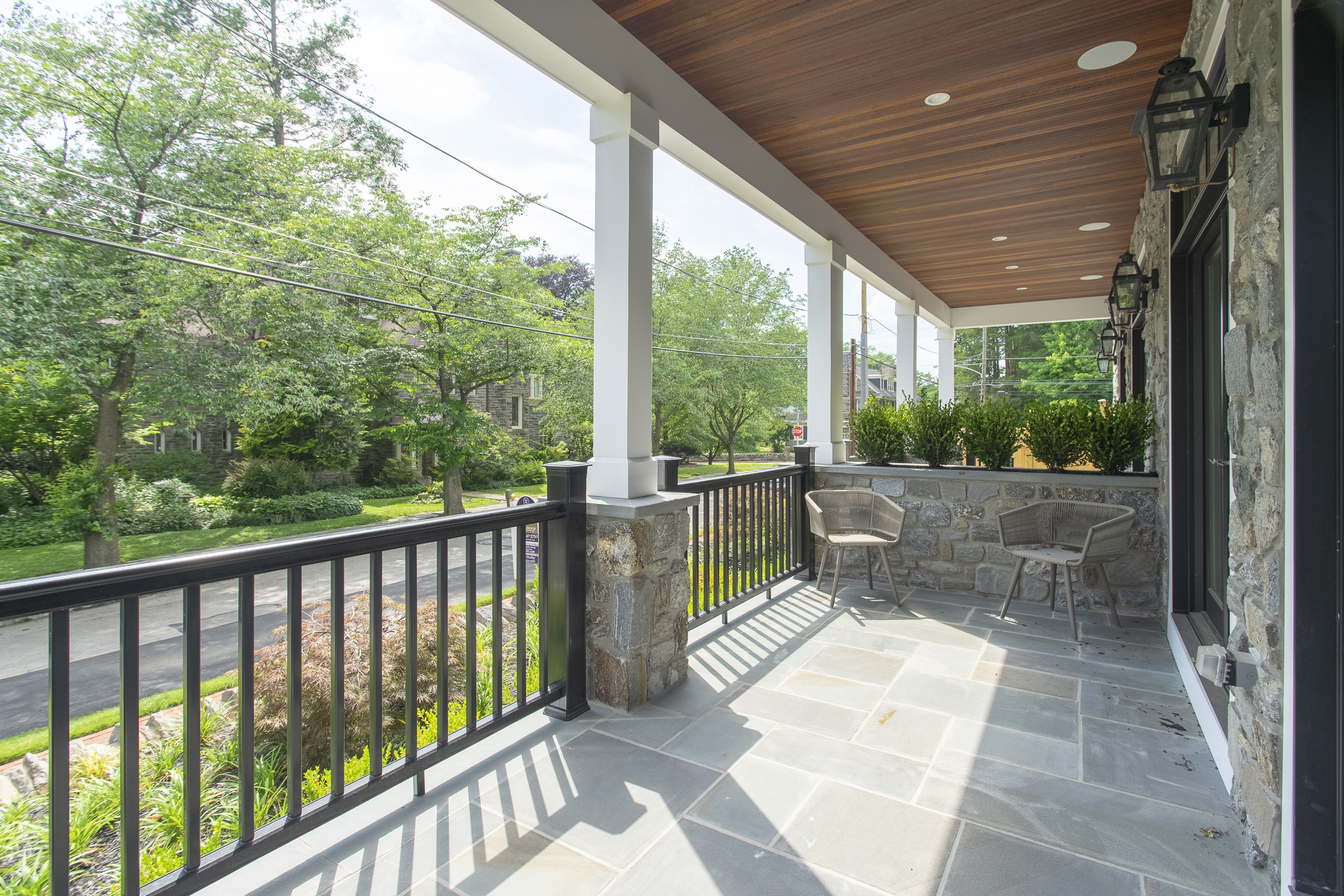 MLS 8719 Shawnee St_5.jpg