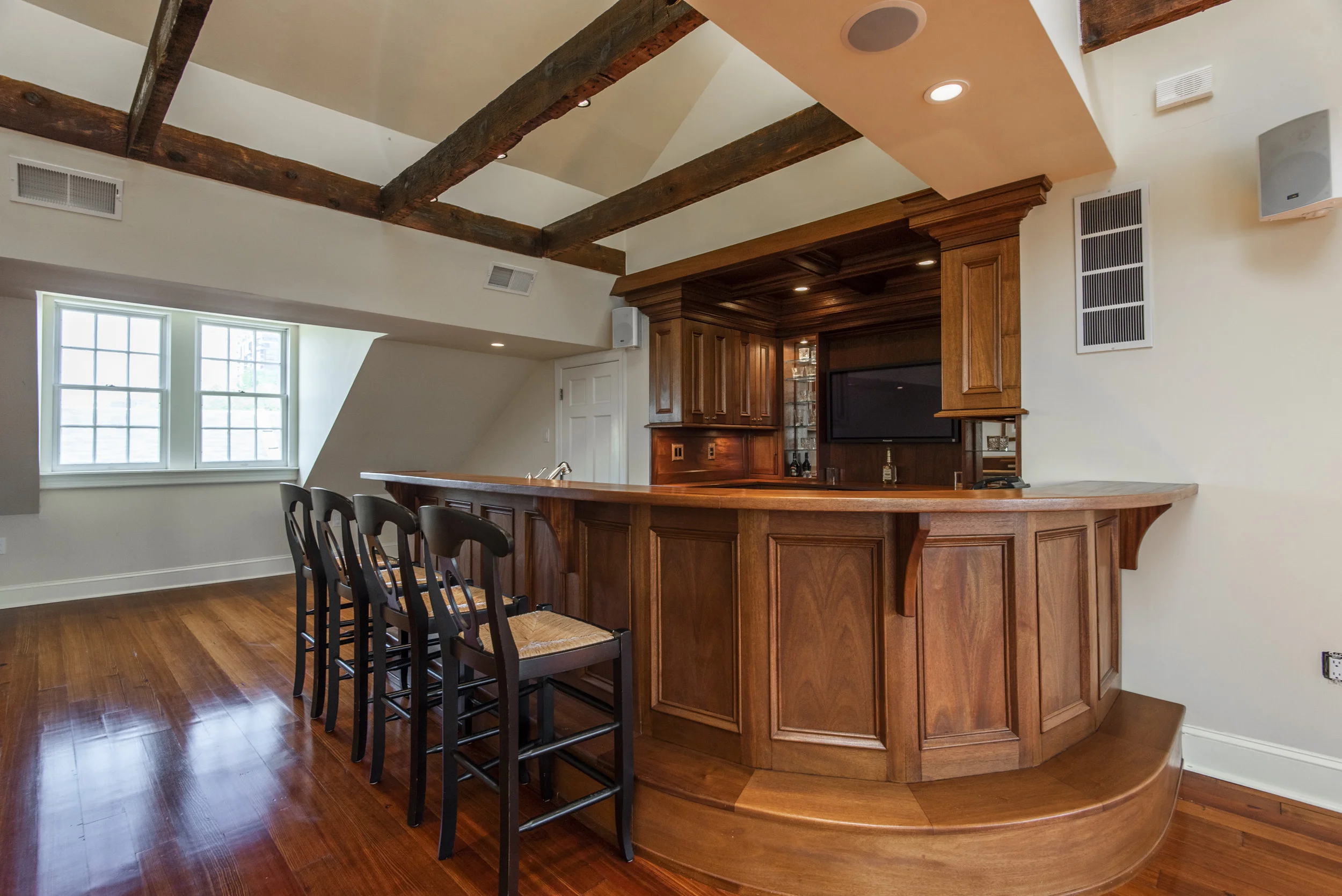 309 S 3rd St_digital_9.jpg